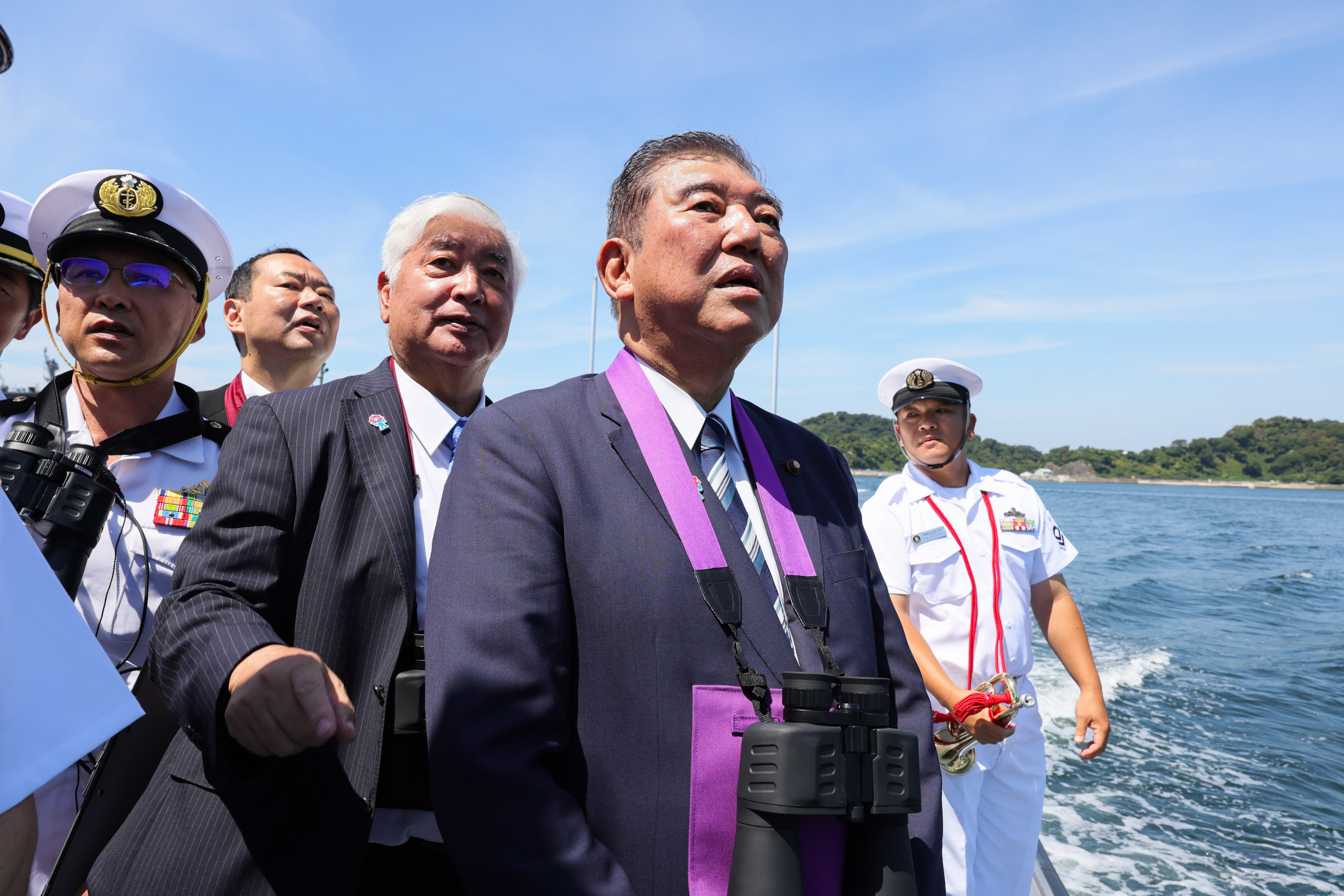 石破首相视察港湾区内