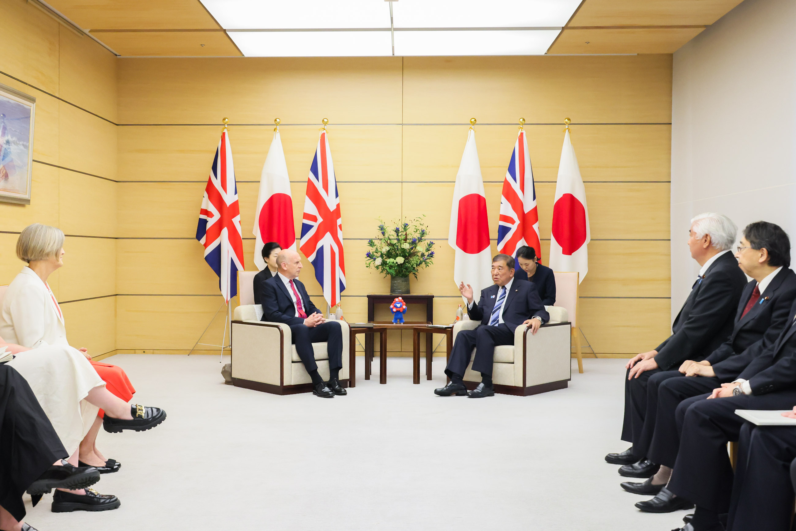 石破首相接受拜会3
