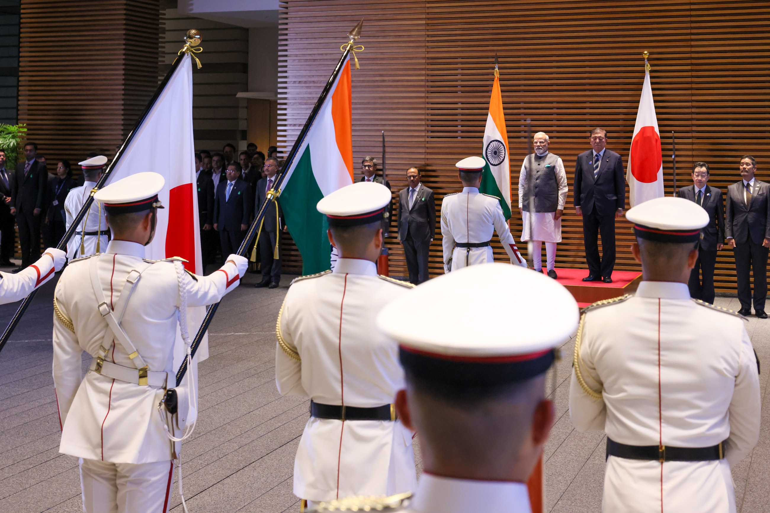 仪仗队的荣誉礼和迎宾仪式2