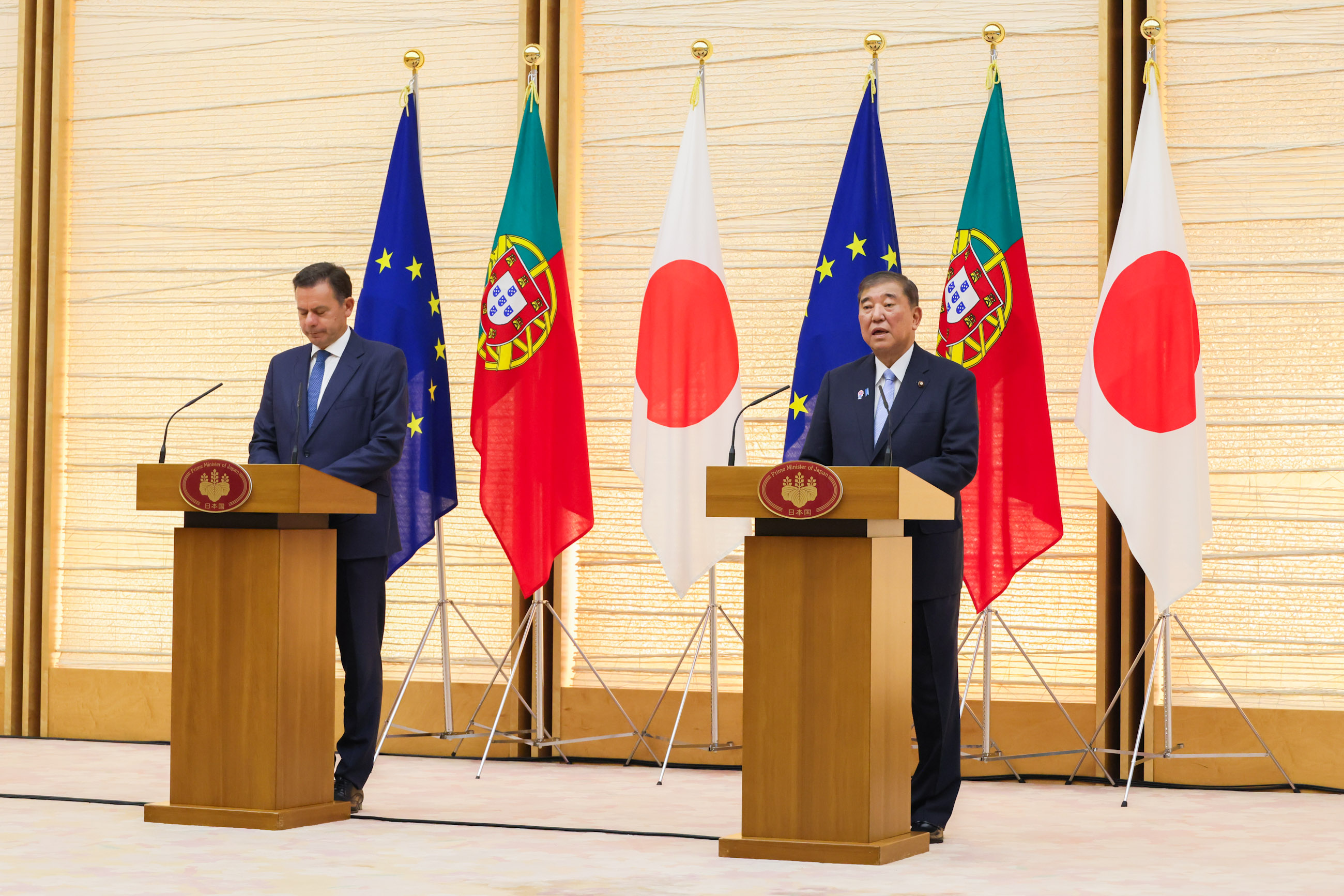 联合记者发布会4