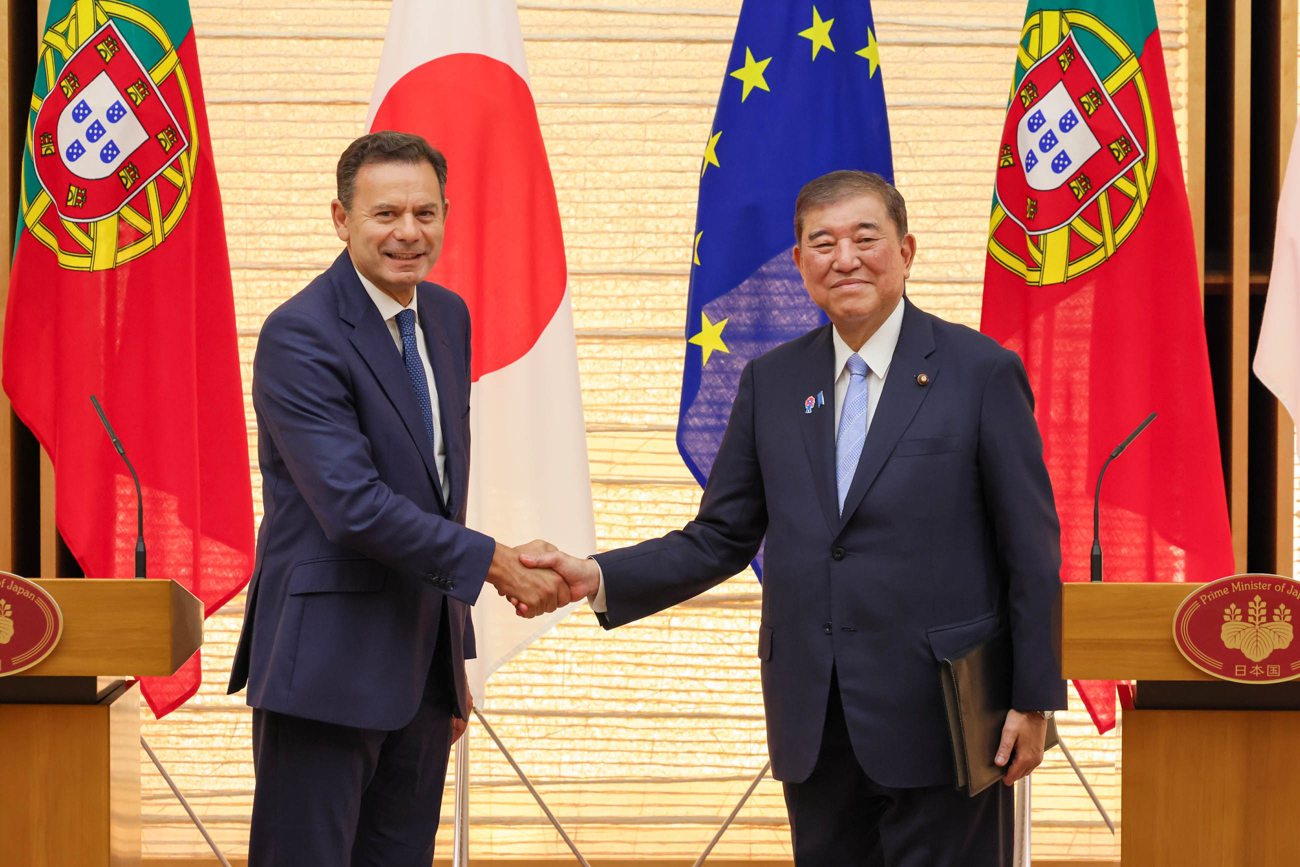 联合记者发布会7