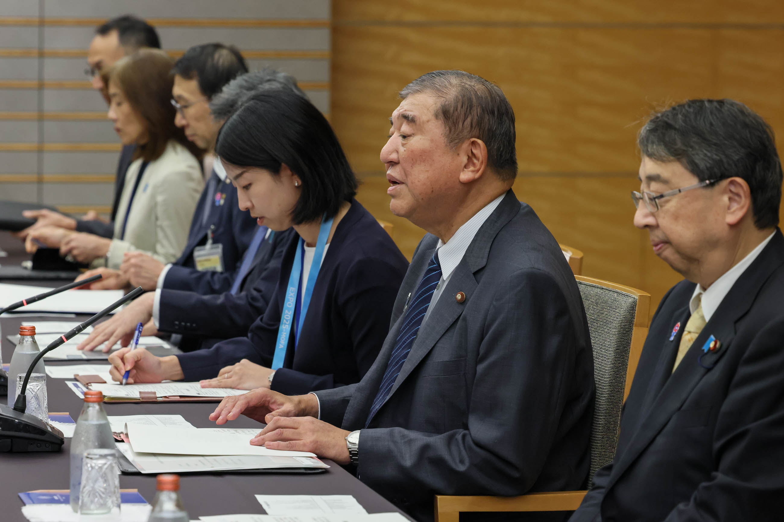 石破首相与武契奇总统举行会谈7