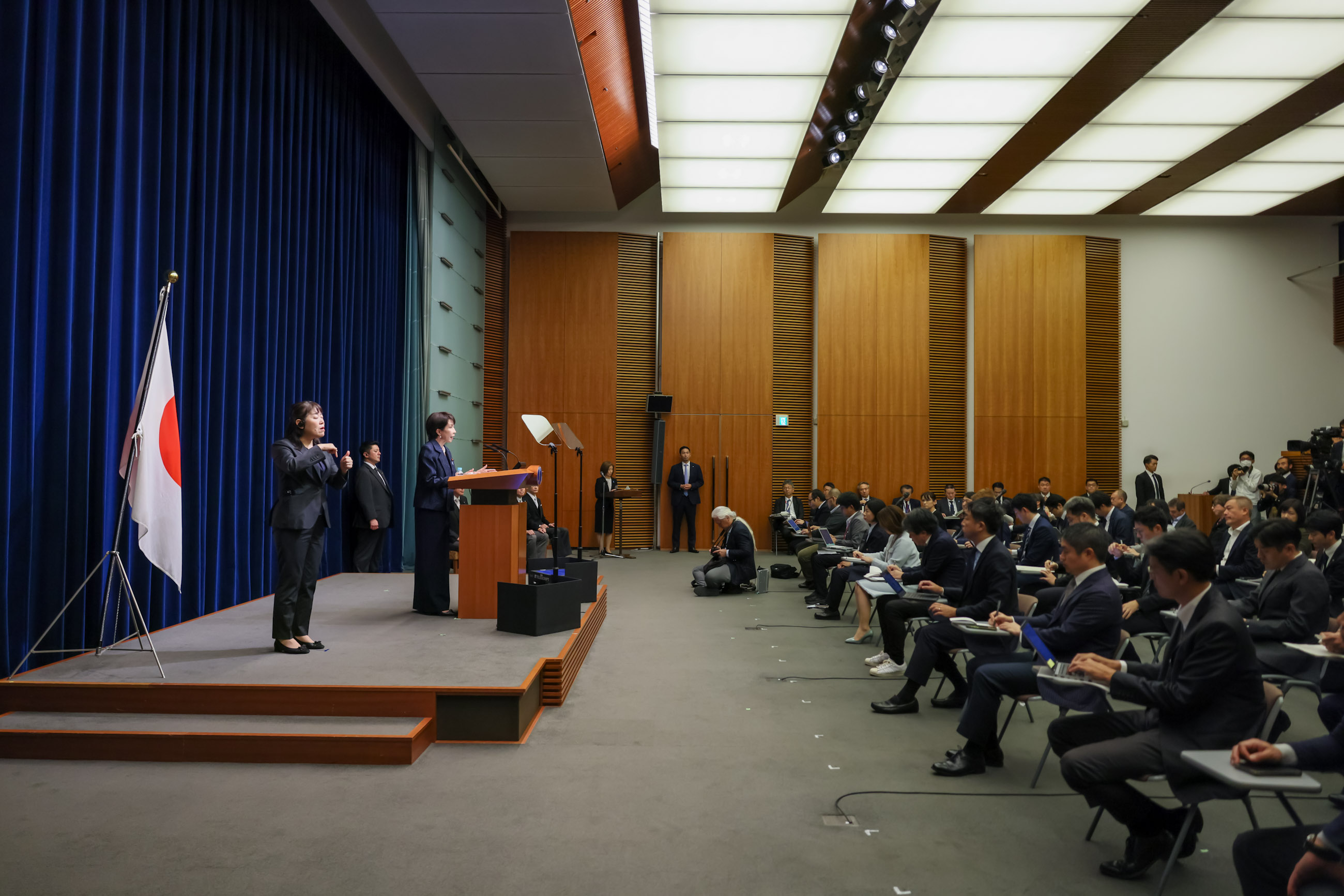 高市首相在开场发言1