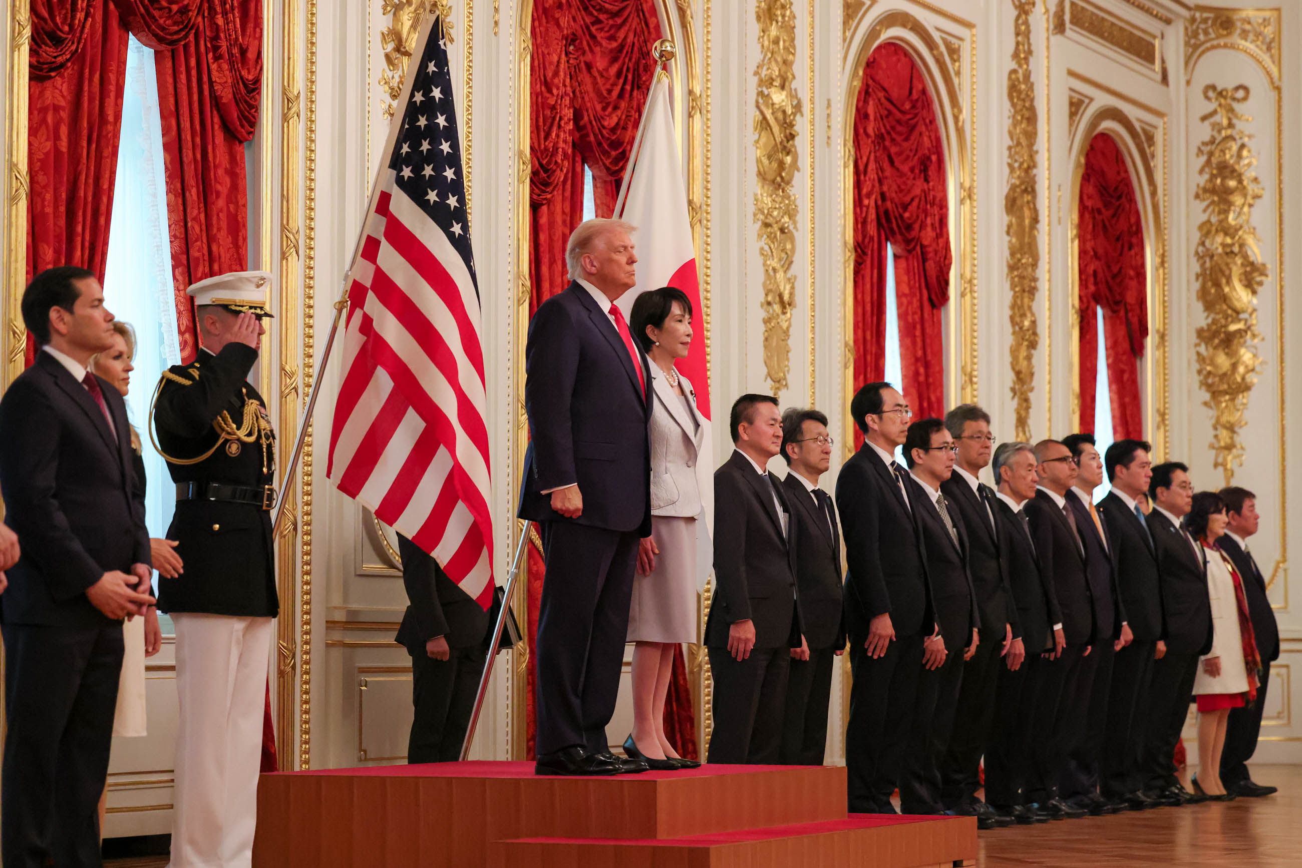 仪仗队的荣誉礼和迎宾仪式3