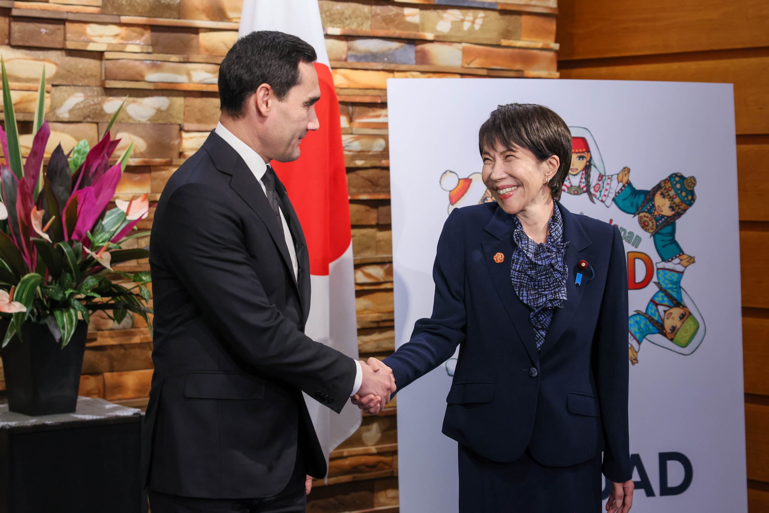 高市首相迎接别尔德穆哈梅多夫土库曼斯坦总统