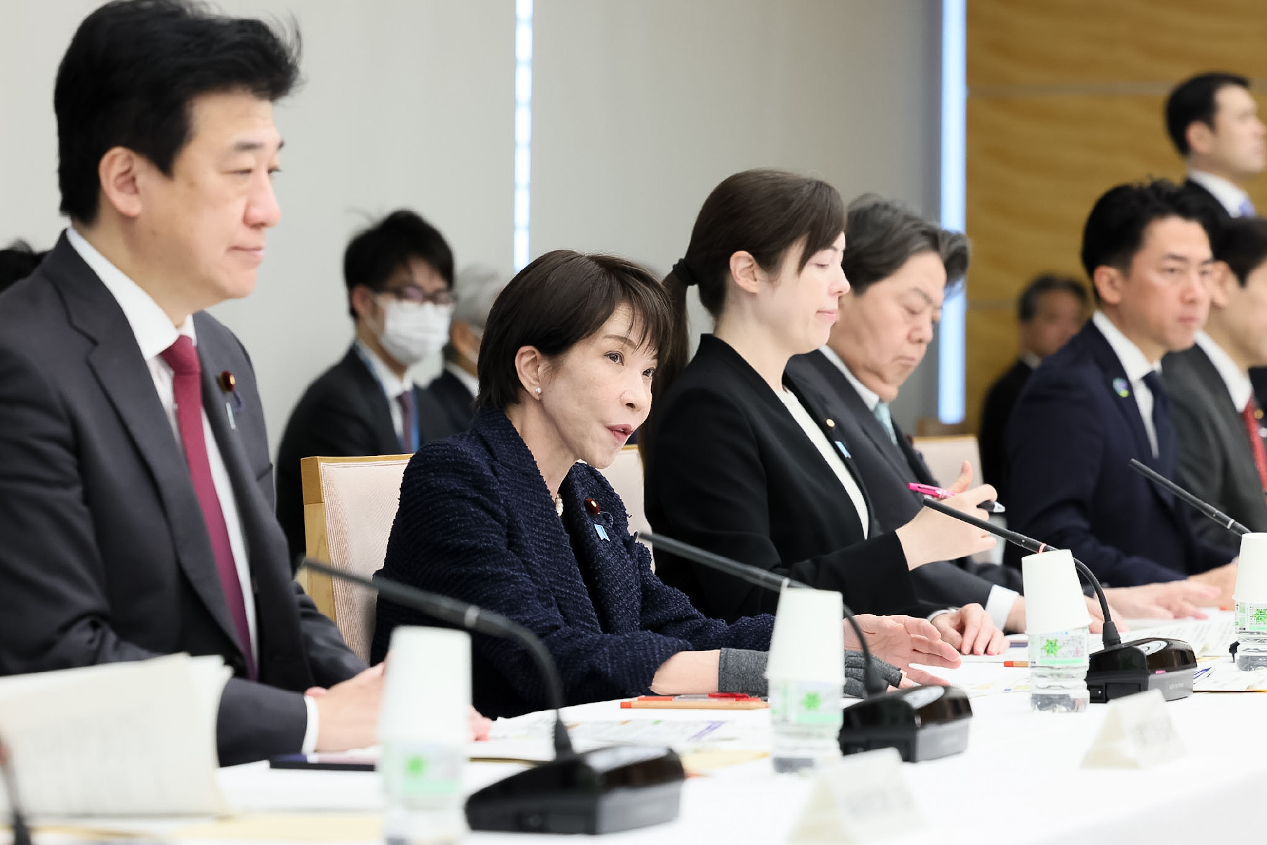 高市首相总结会议1