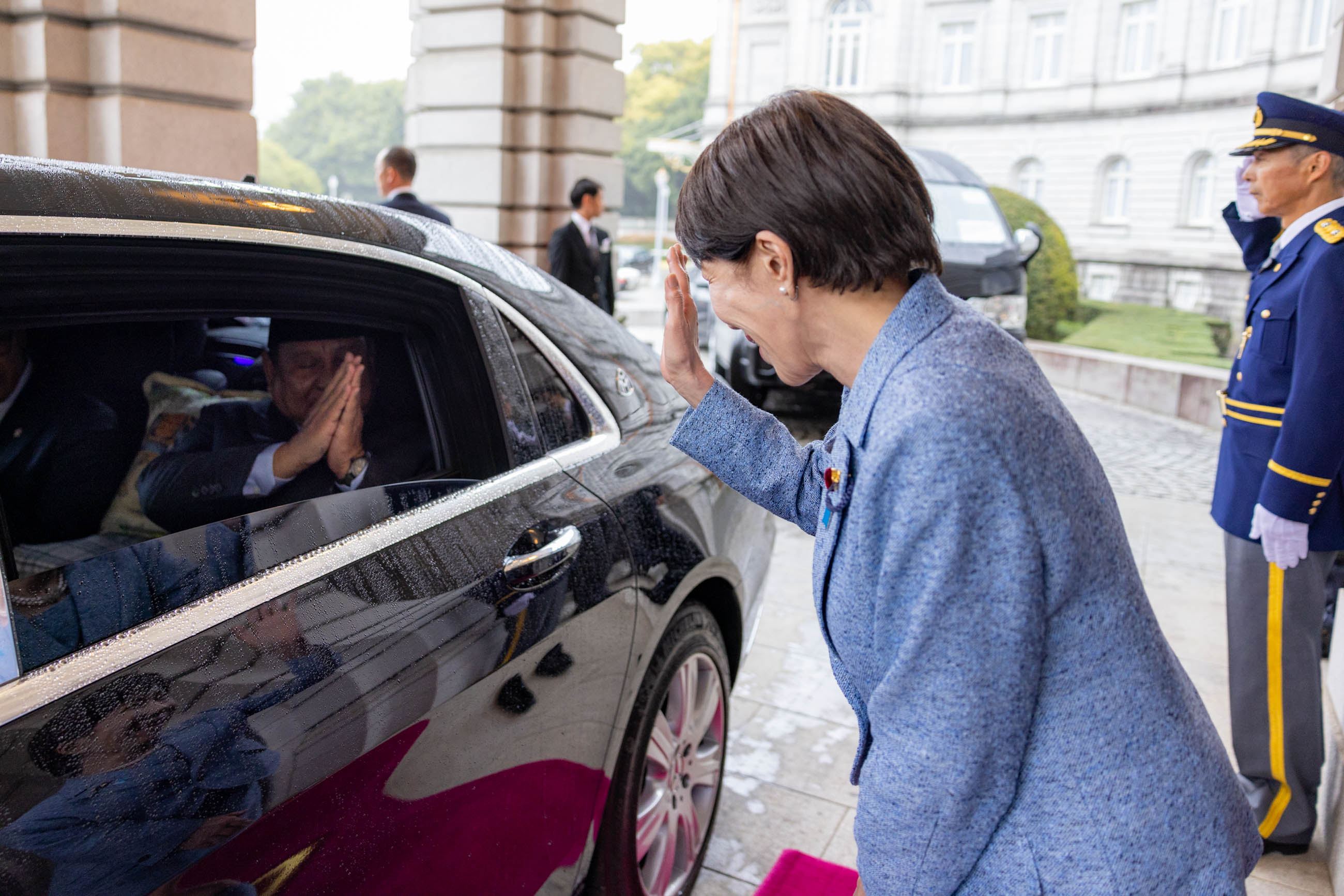 高市首相为普拉博沃总统送行3