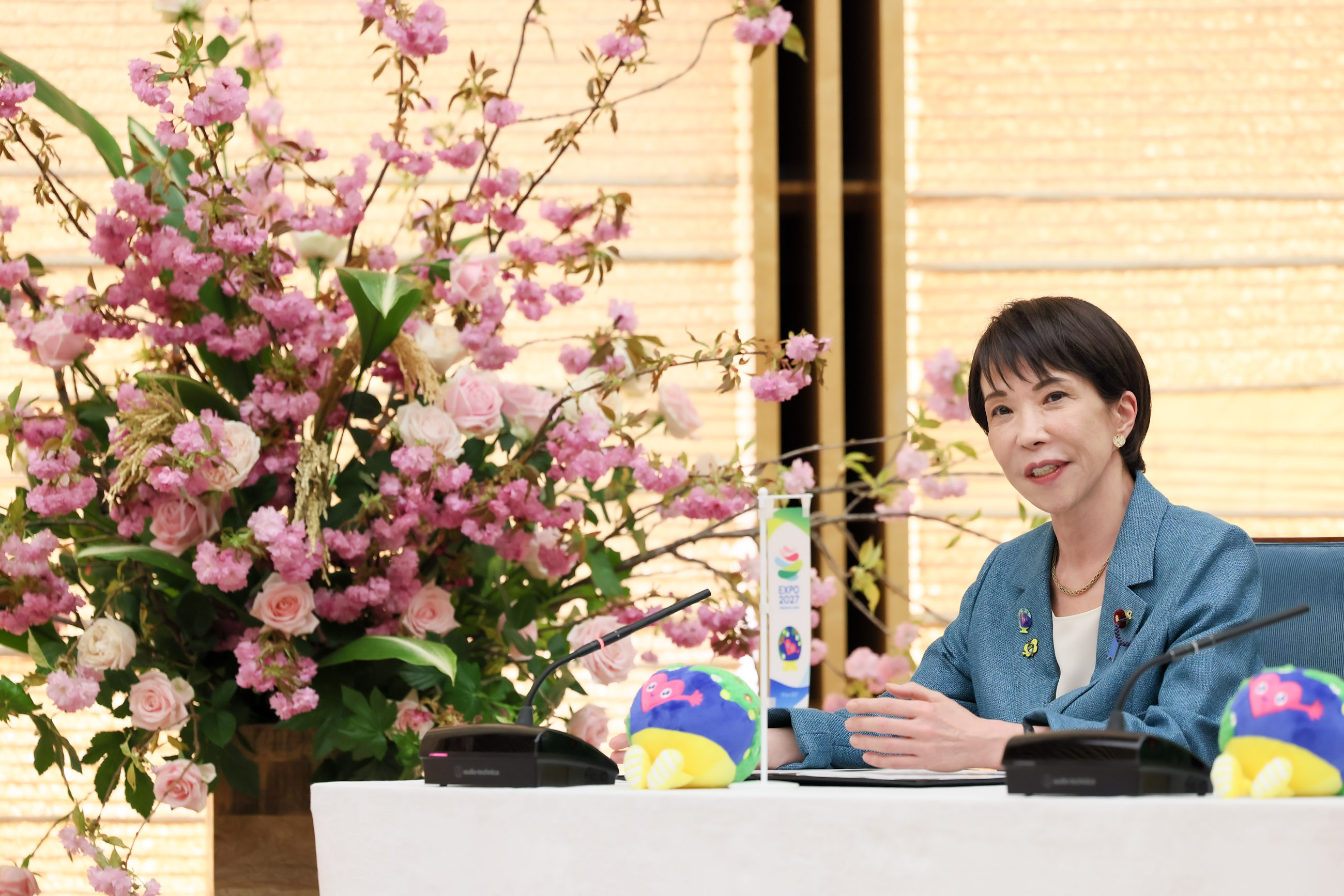 高市首相接受拜会2