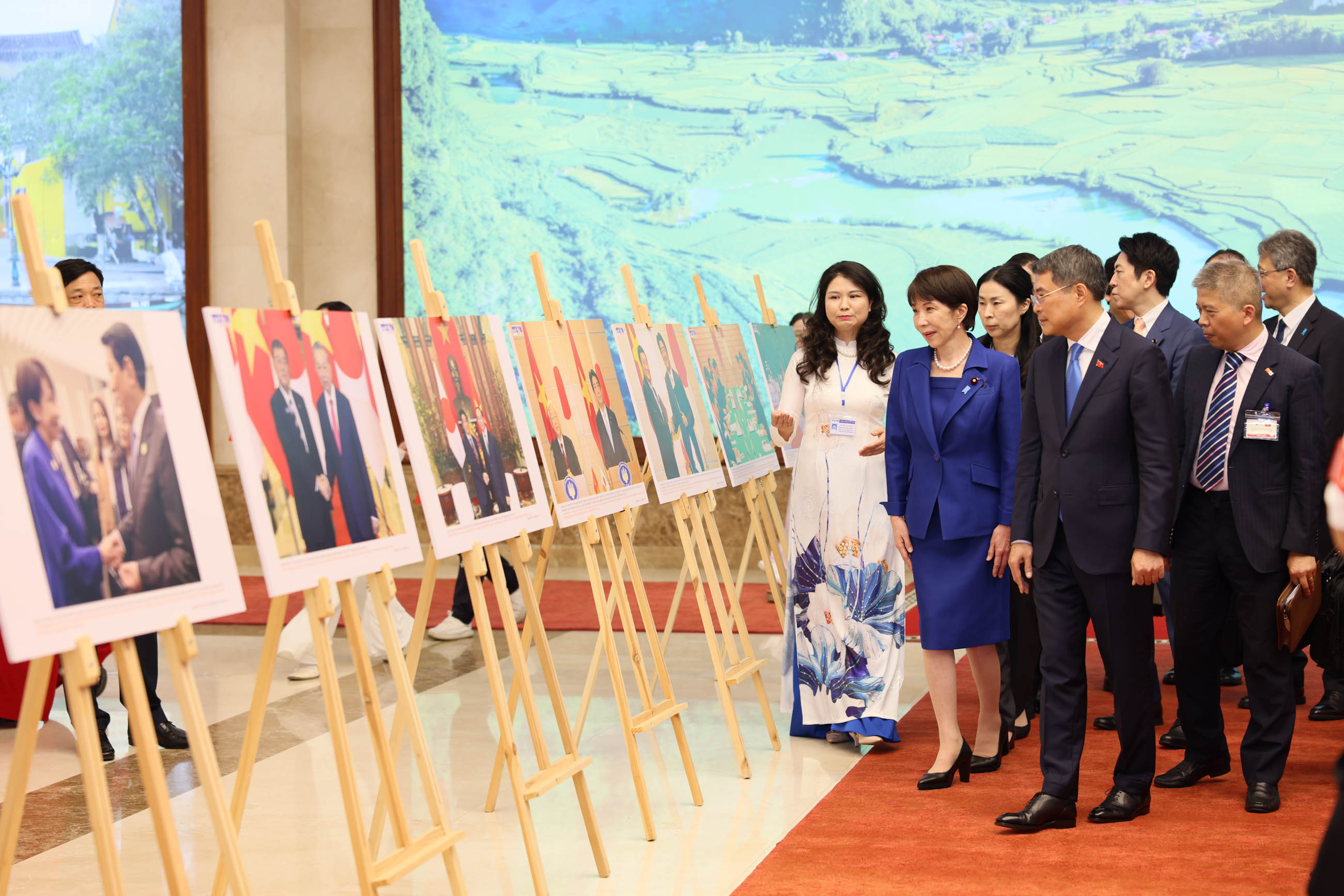 高市首相接受送行3