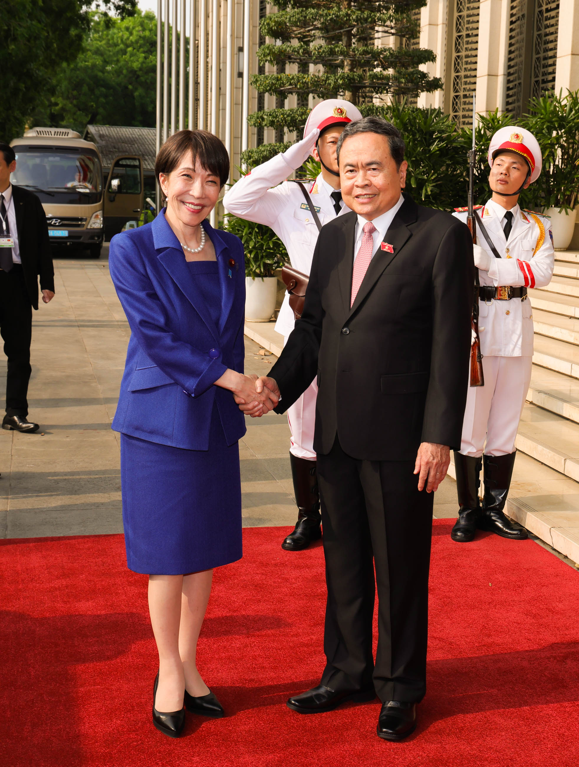 高市首相出席与国会主席陈青敏的会谈1