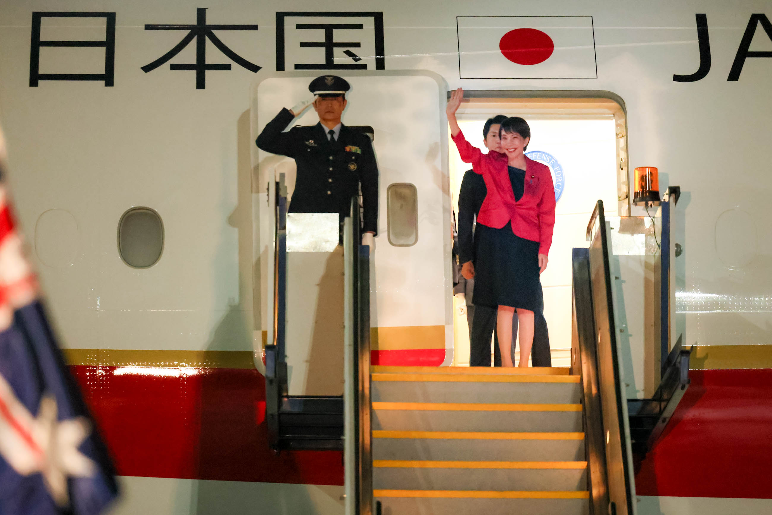 高市首相抵达澳大利亚1