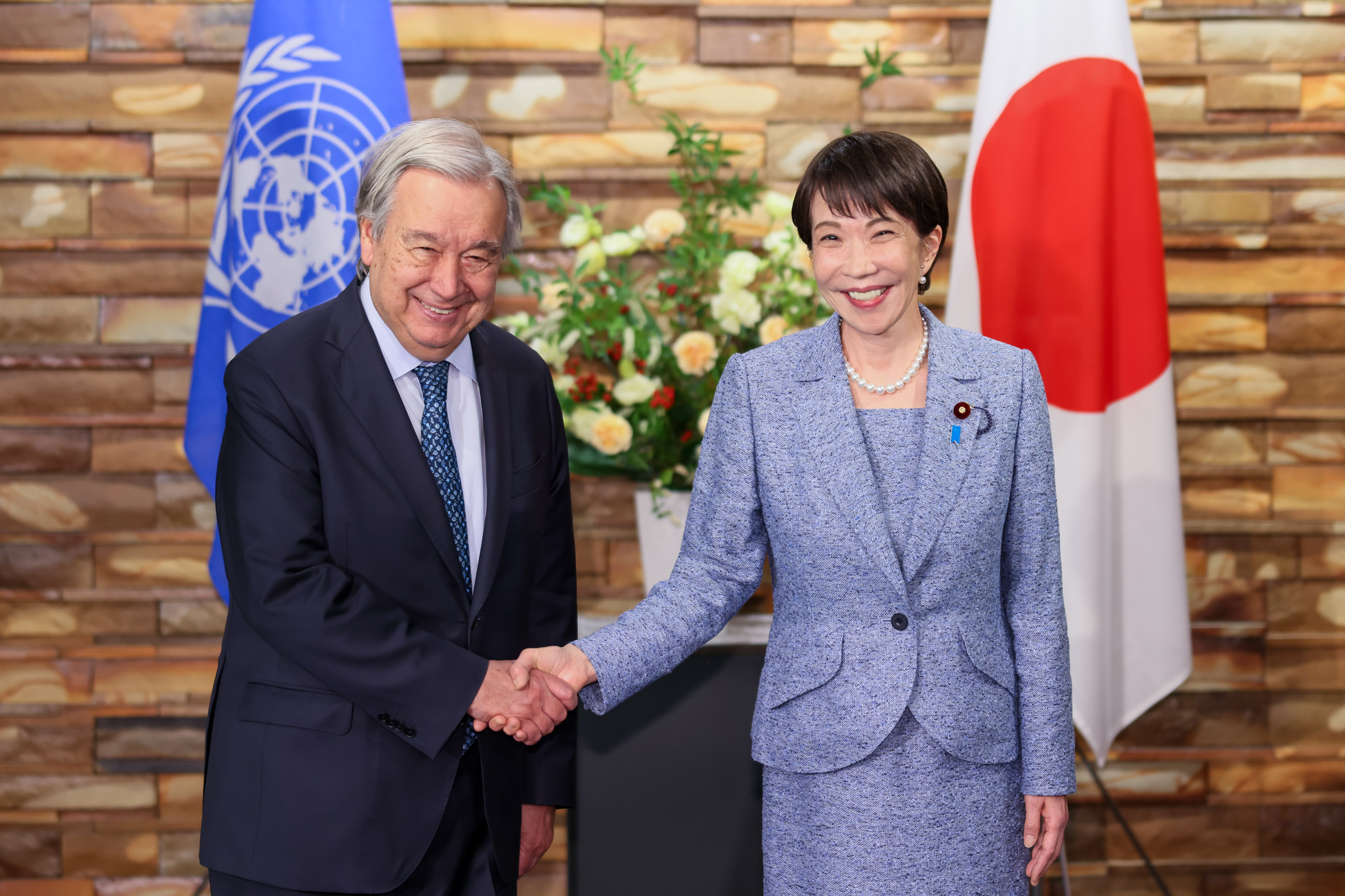 高市首相与古特雷斯秘书长举行会谈1