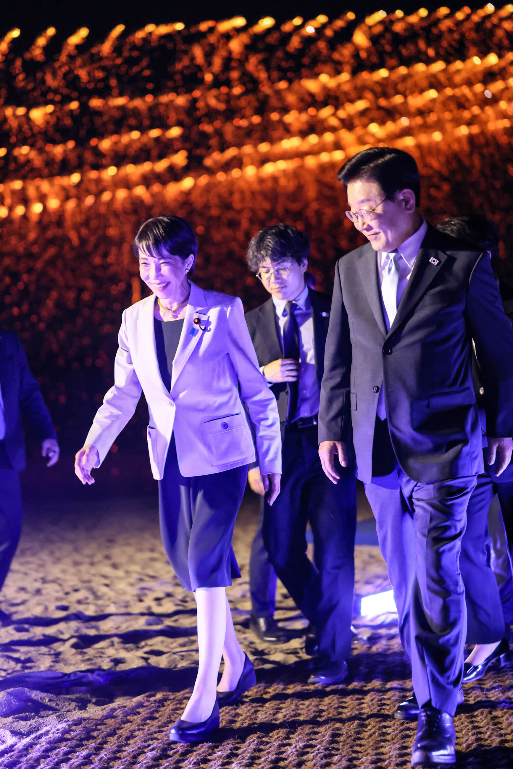 出席联谊活动的高市首相7