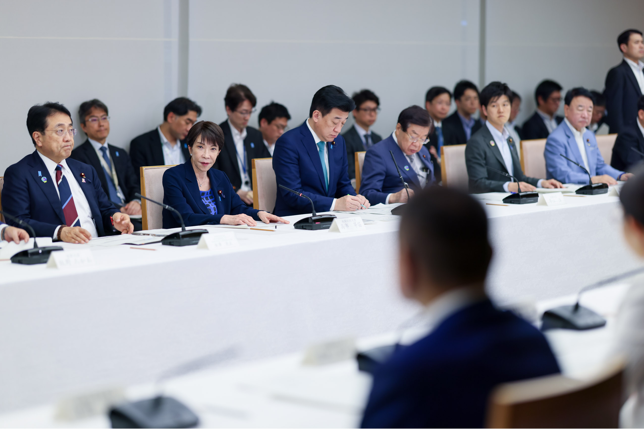 高市首相总结会议1