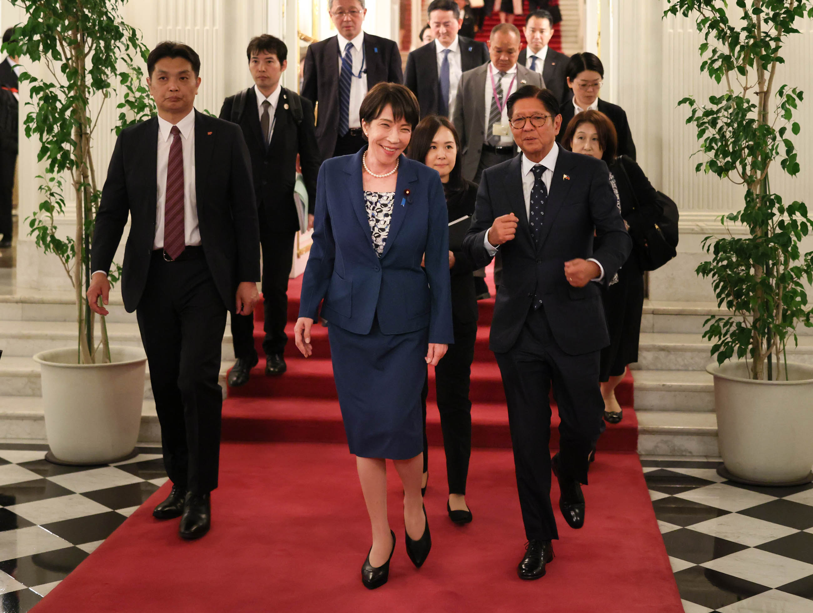 高市首相为马科斯总统送行1