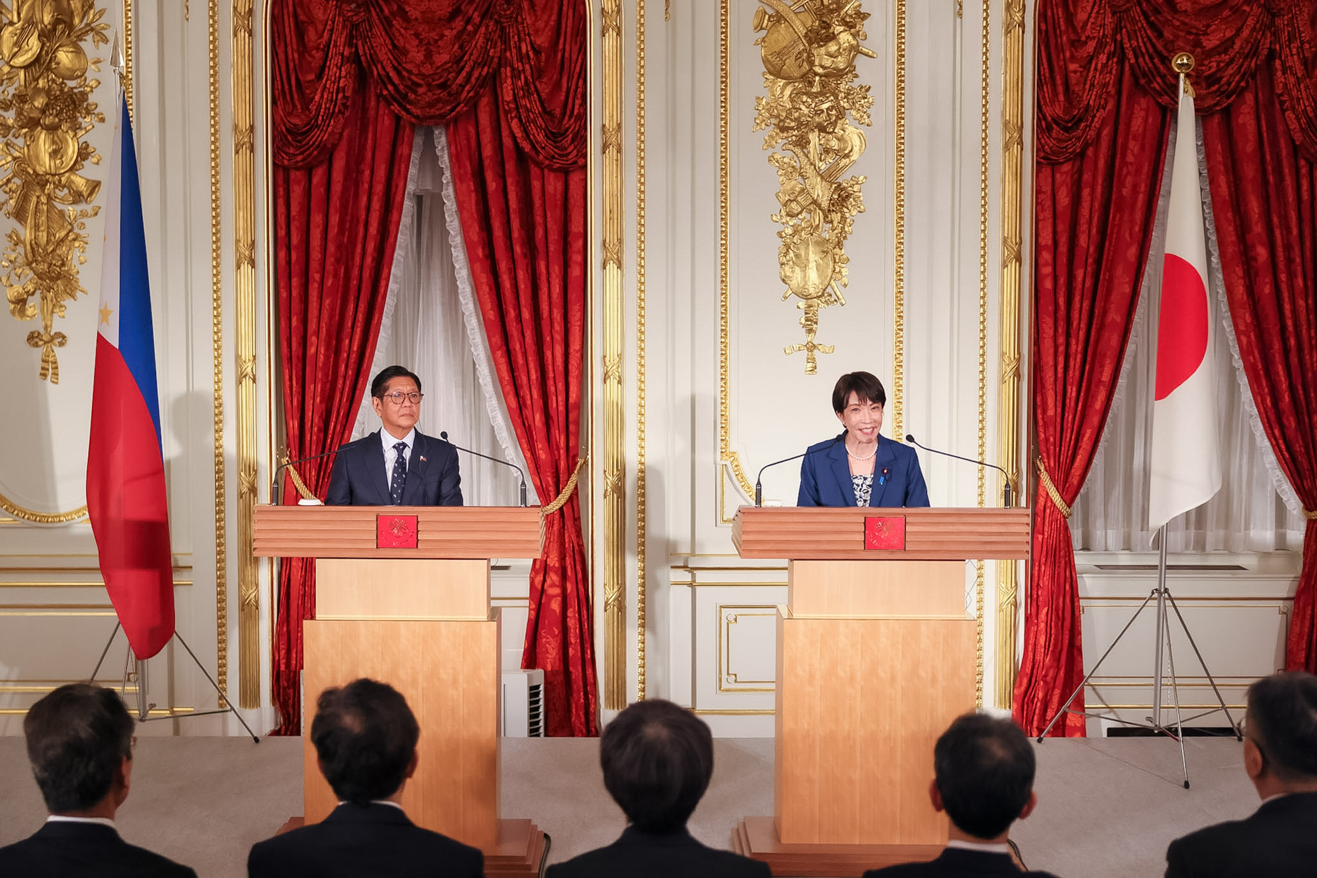 联合记者发布会2