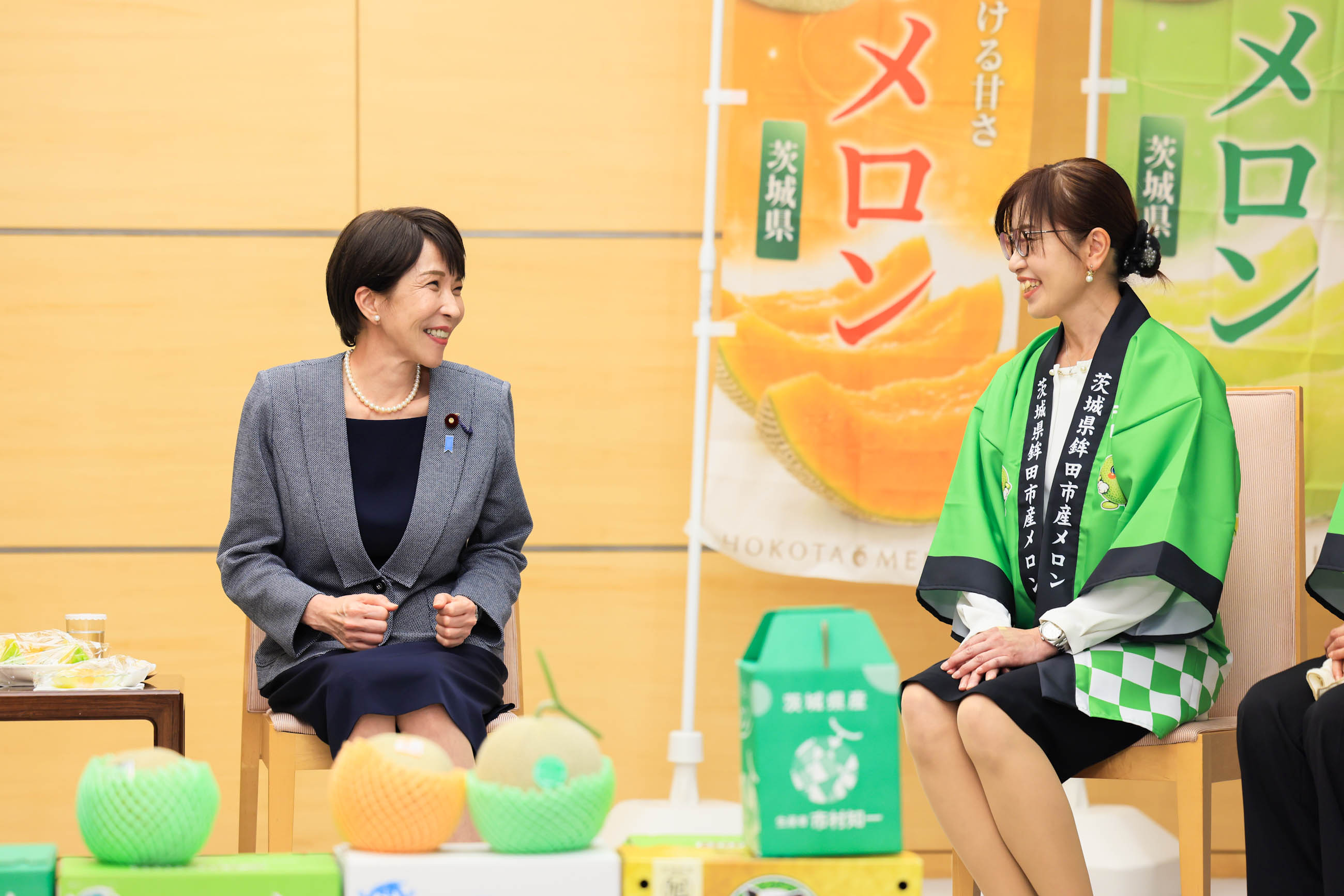 高市首相接受赠送5