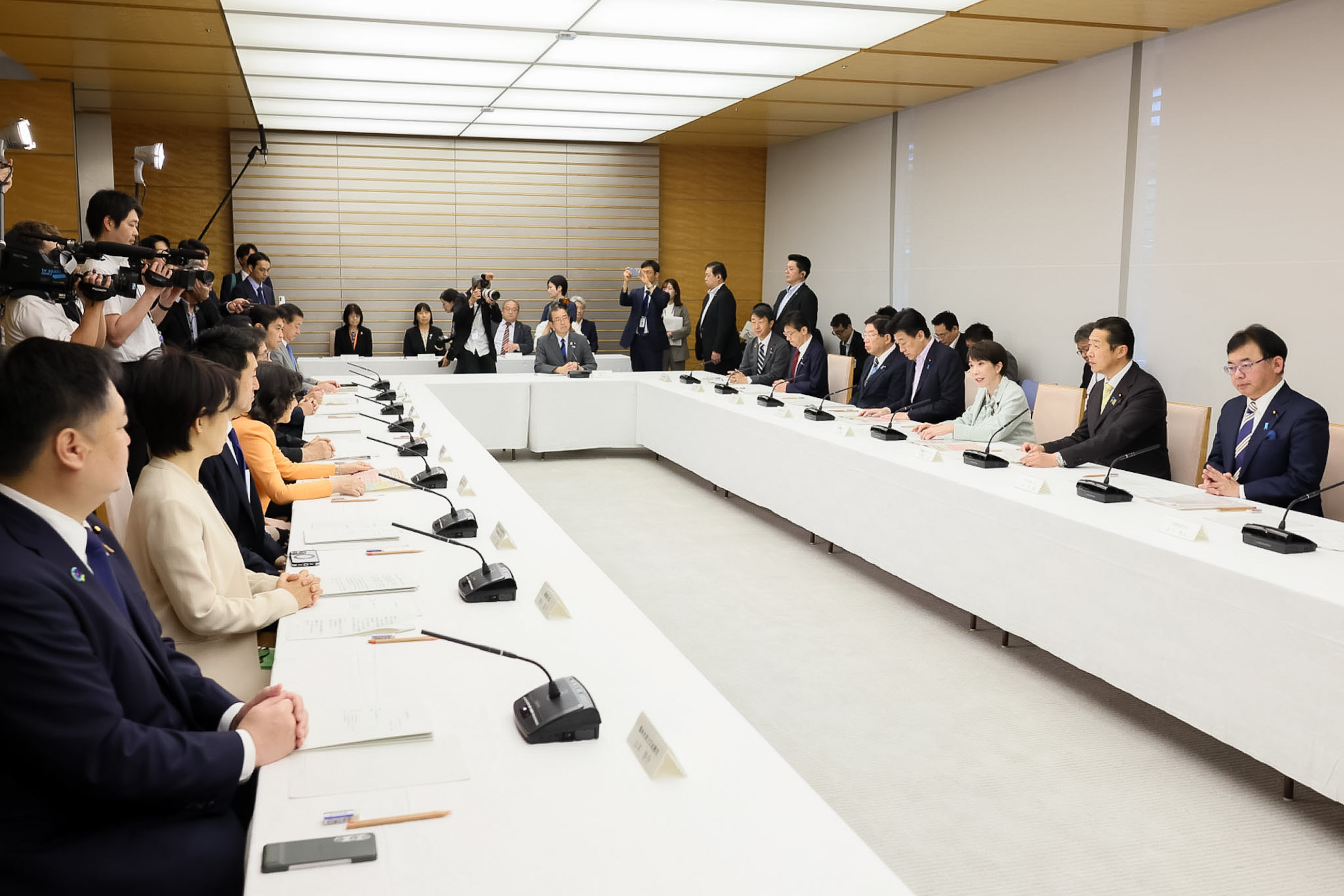 高市首相总结会议3