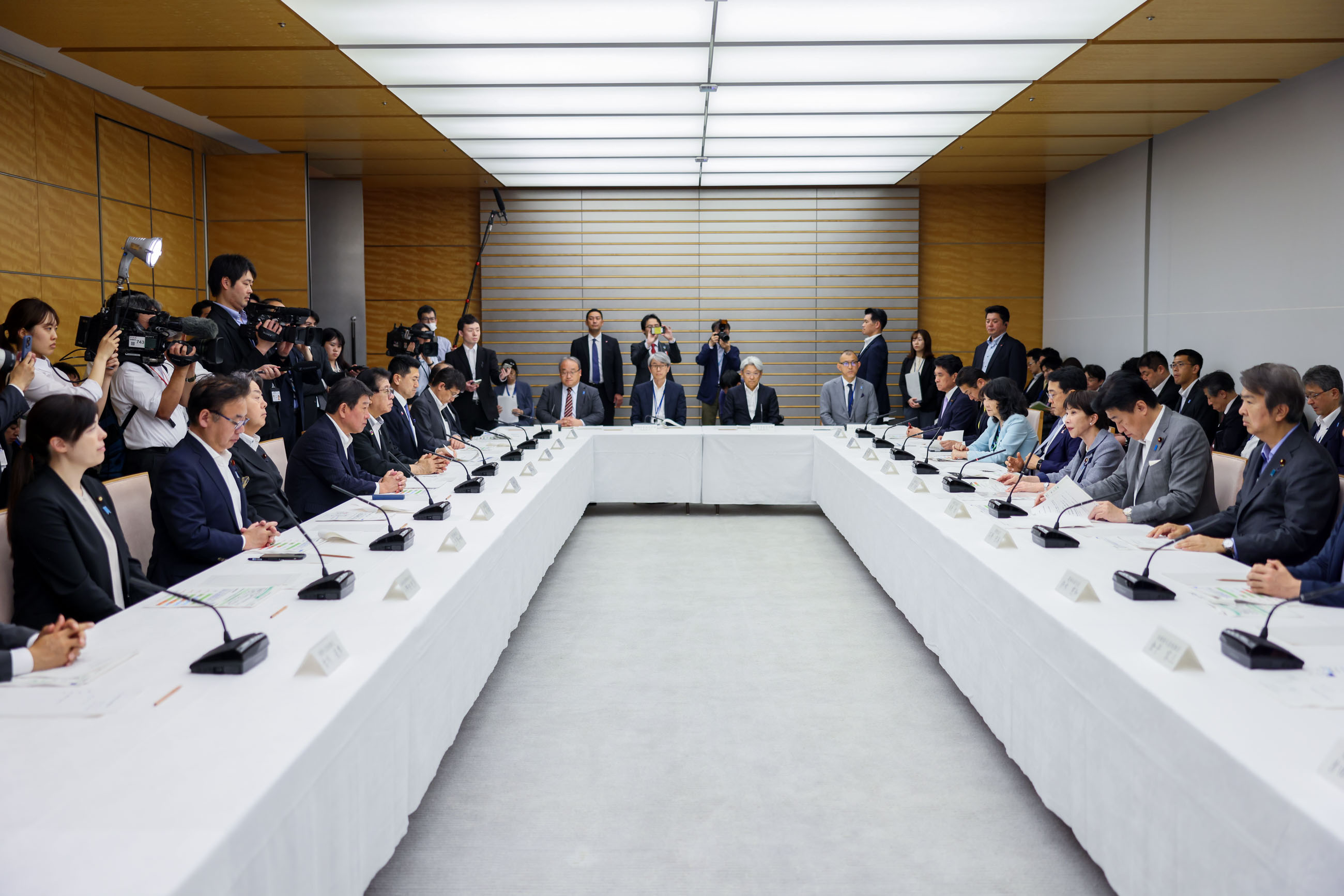 高市首相总结会议3