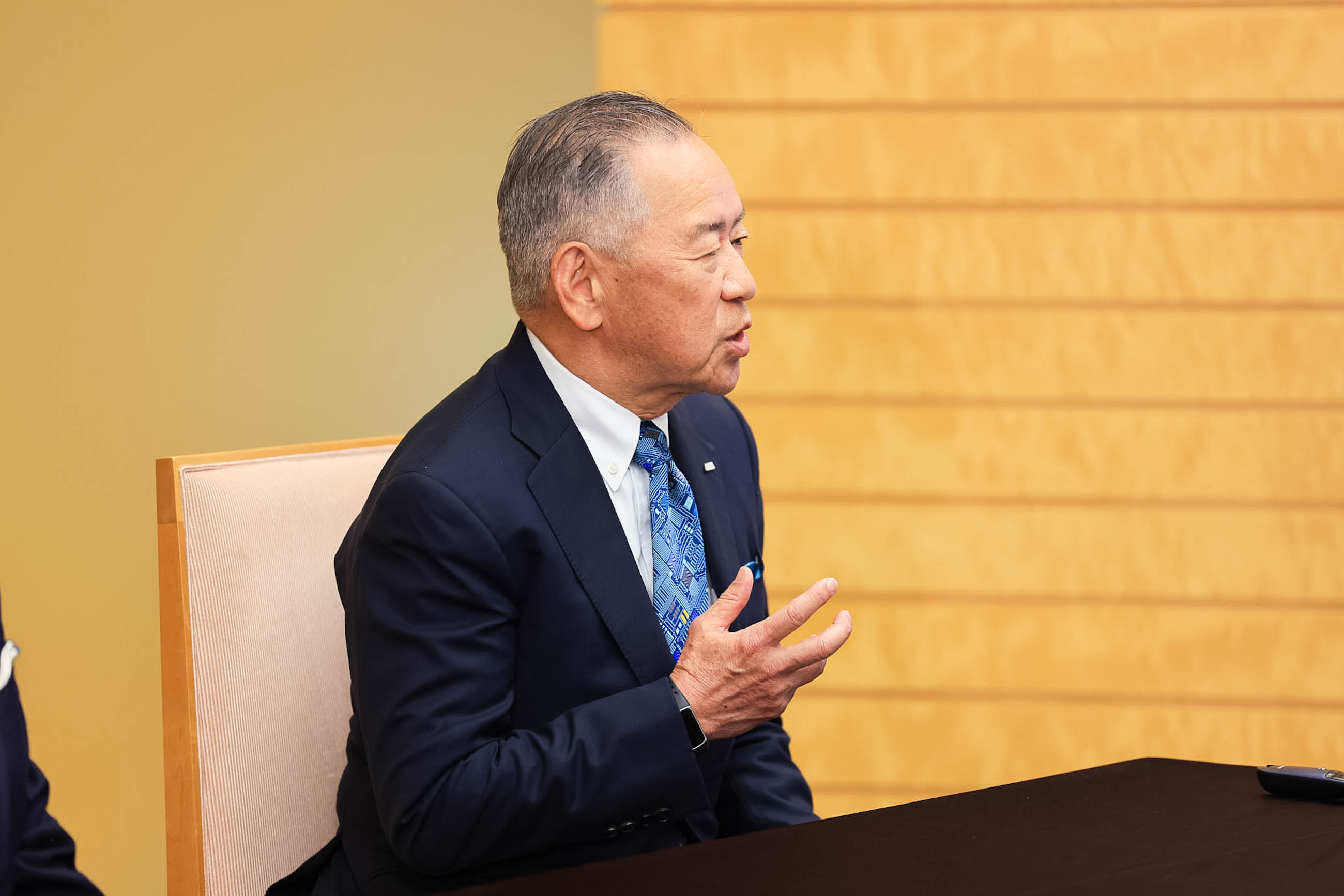高市首相接受拜会4