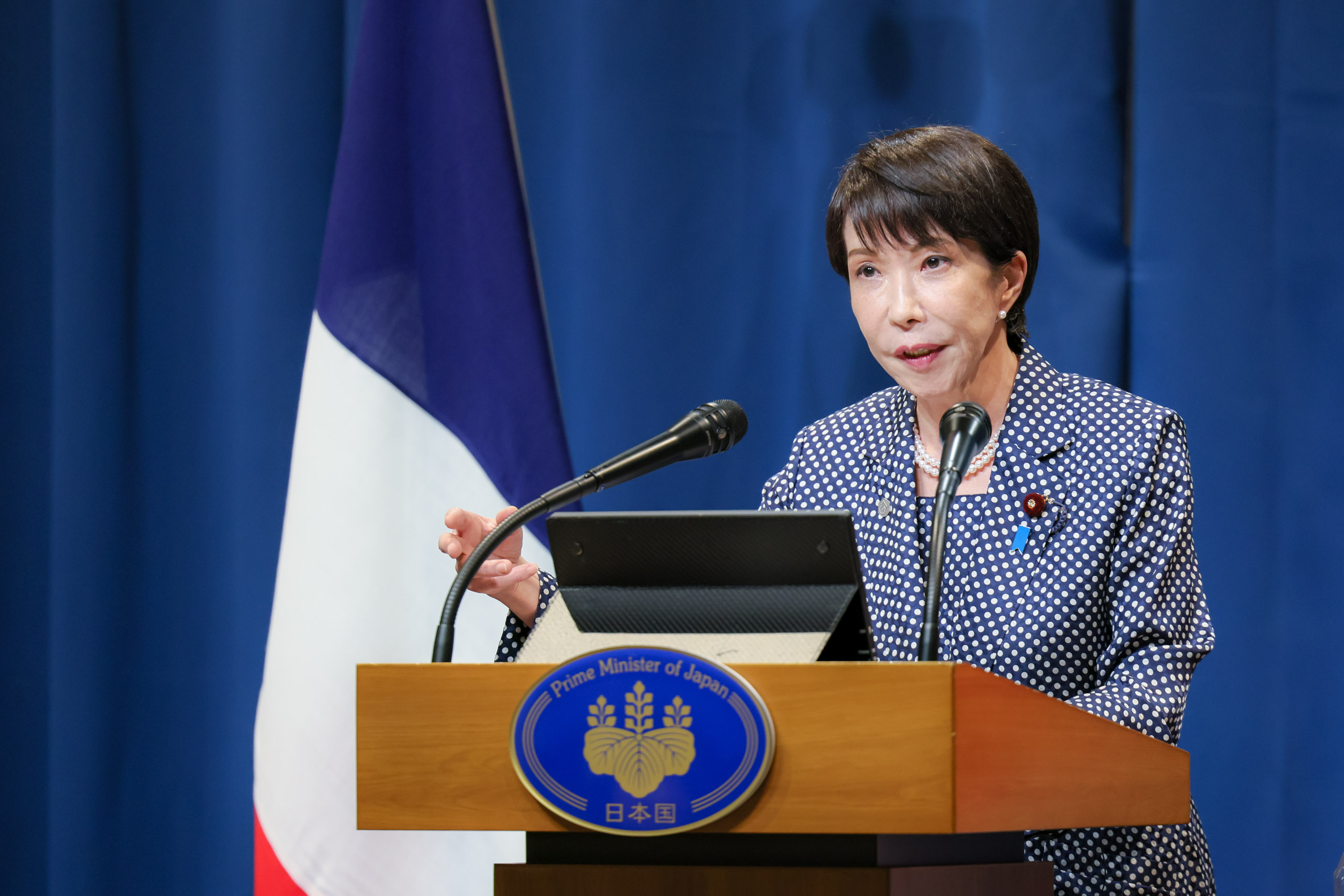 内外记者招待会6