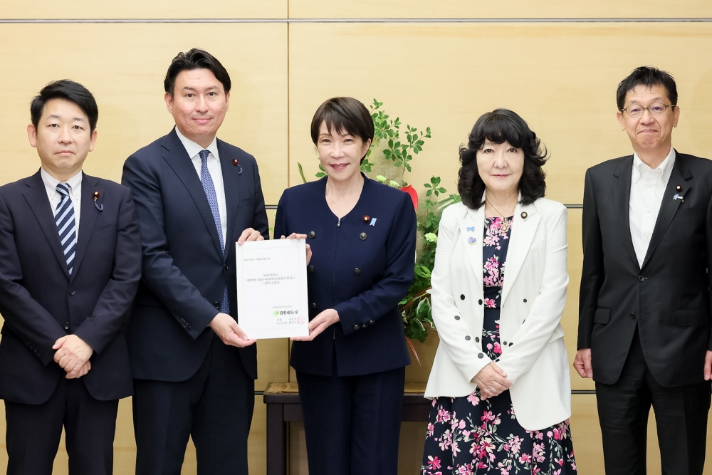 高市首相接受建议书4