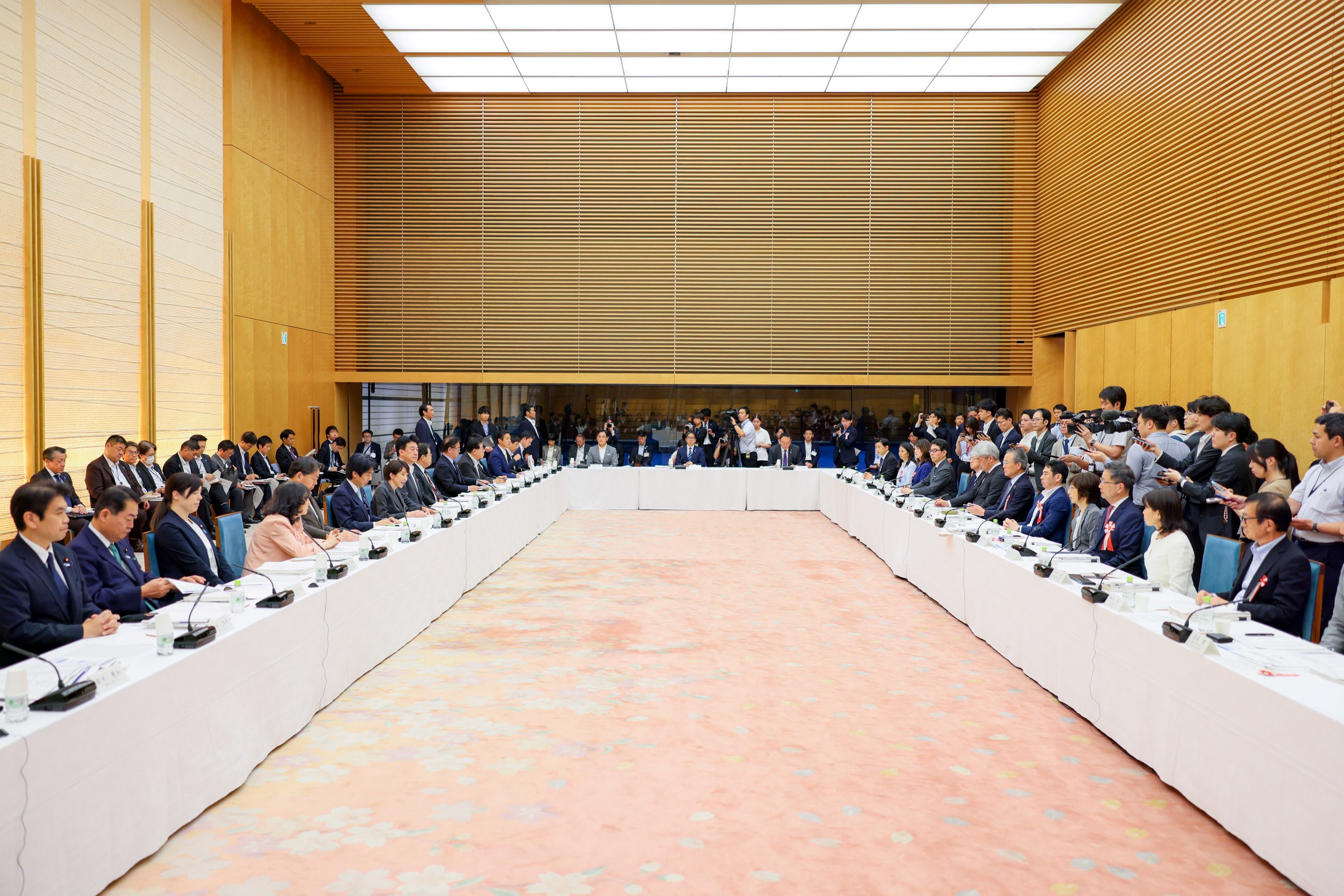 高市首相总结会议3