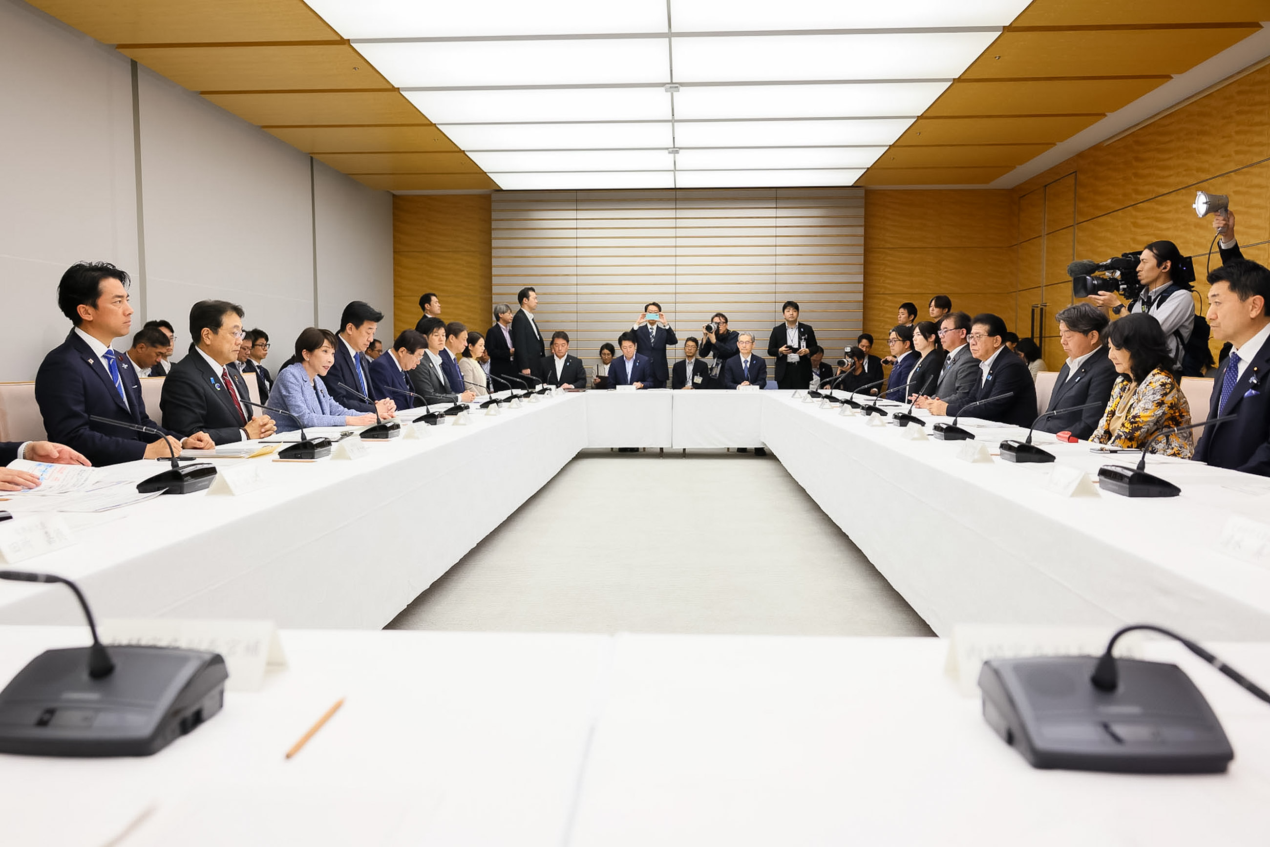 高市首相总结会议3