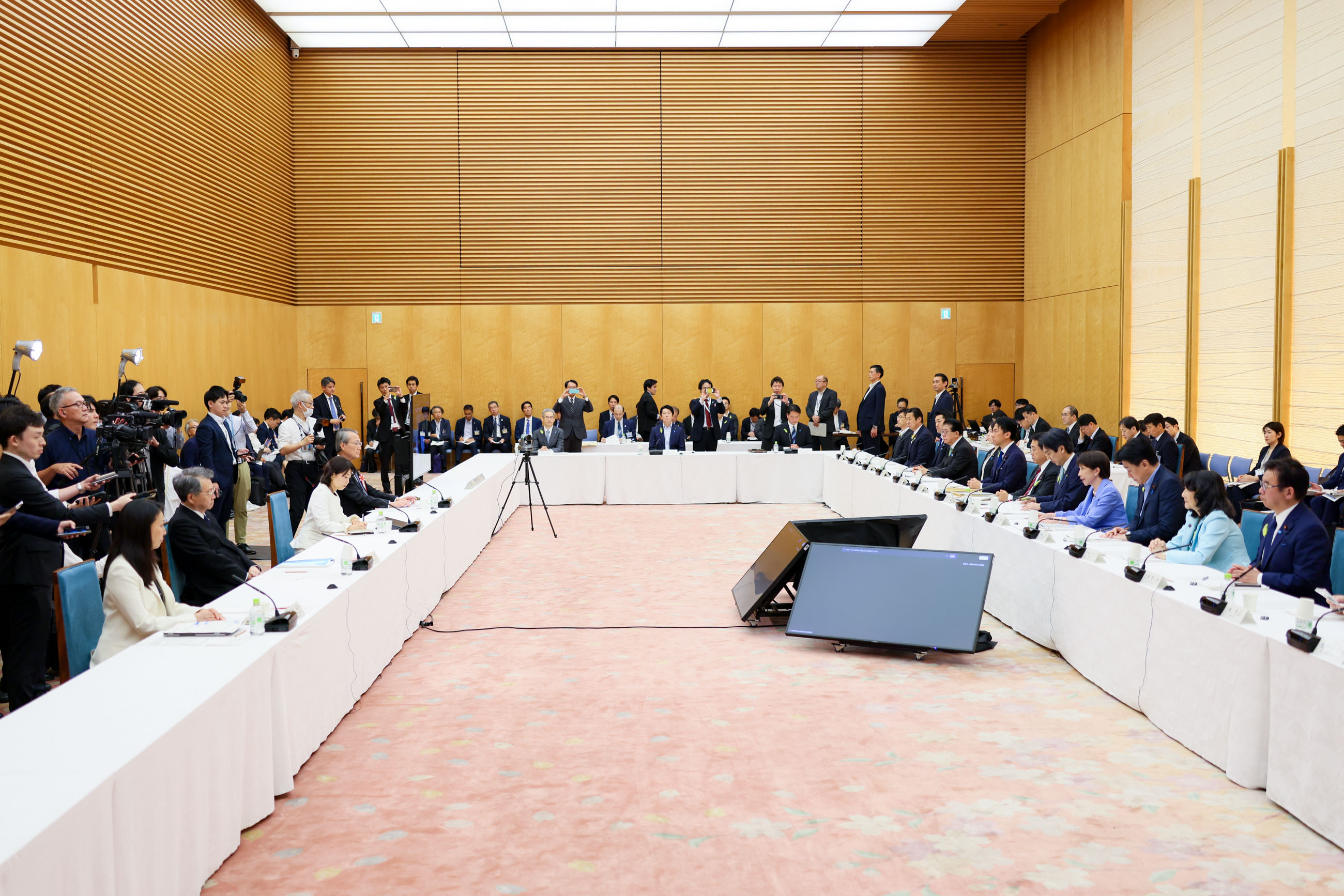 高市首相总结会议4