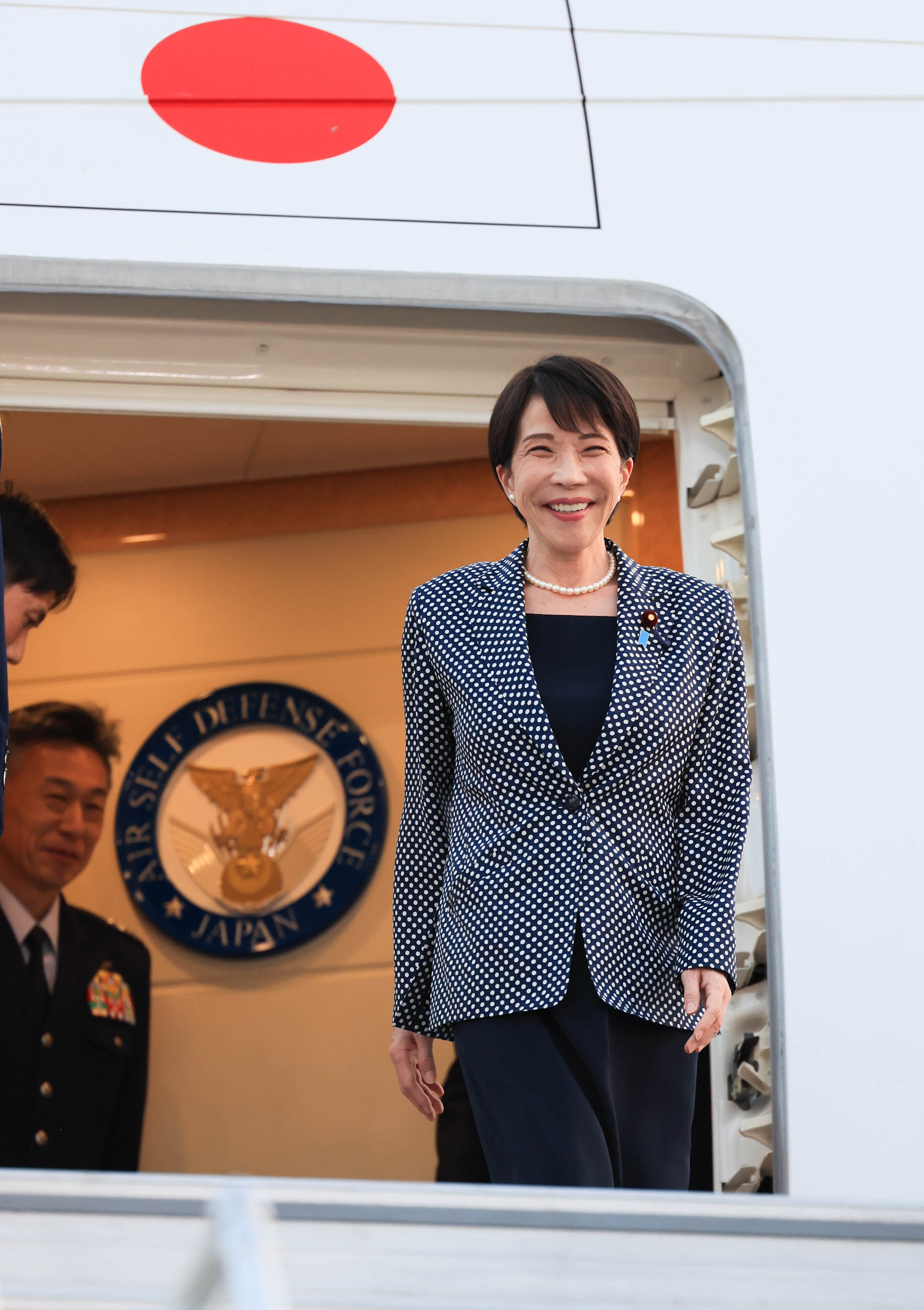 高市首相抵达印度1