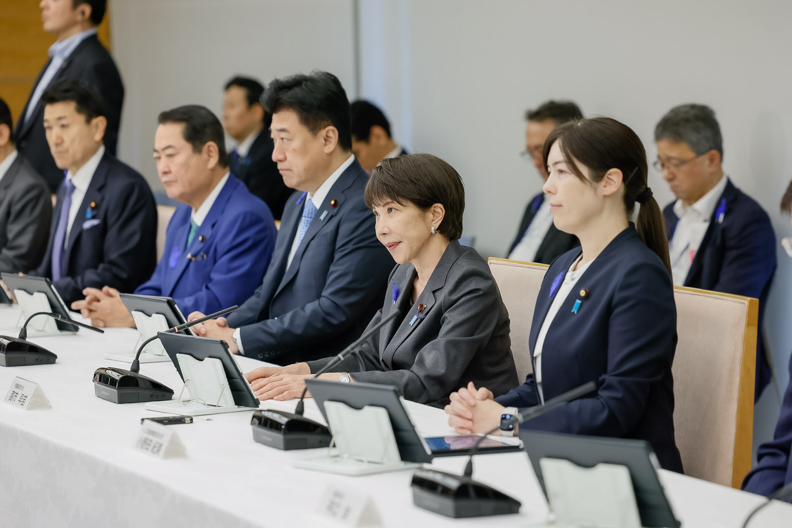高市首相总结会议1