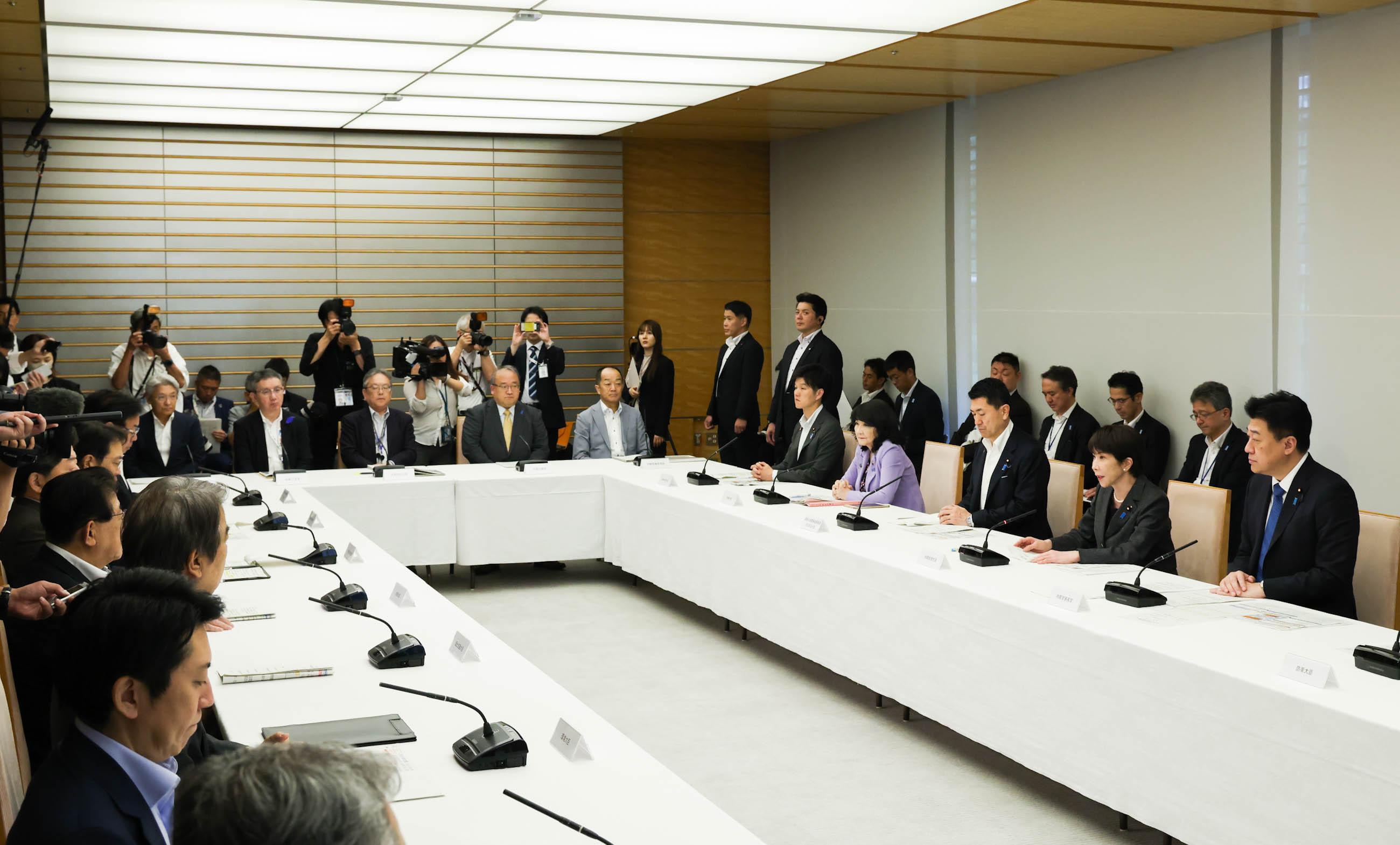 高市首相总结会议3