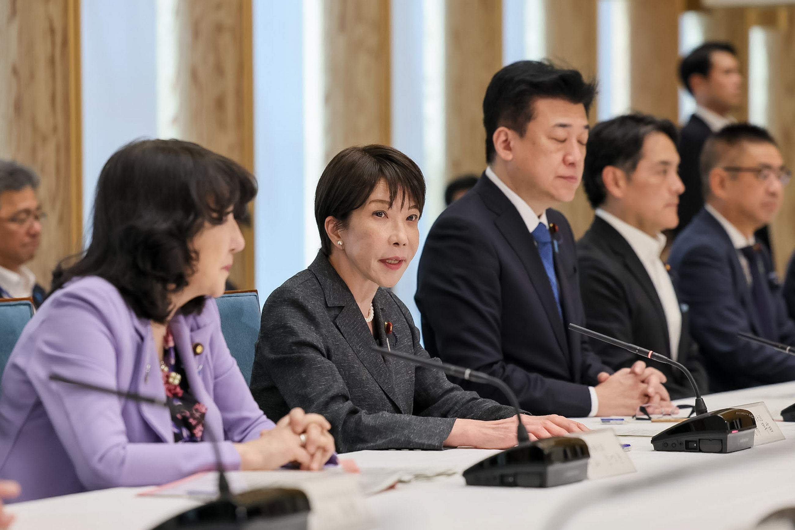 高市首相总结会议1