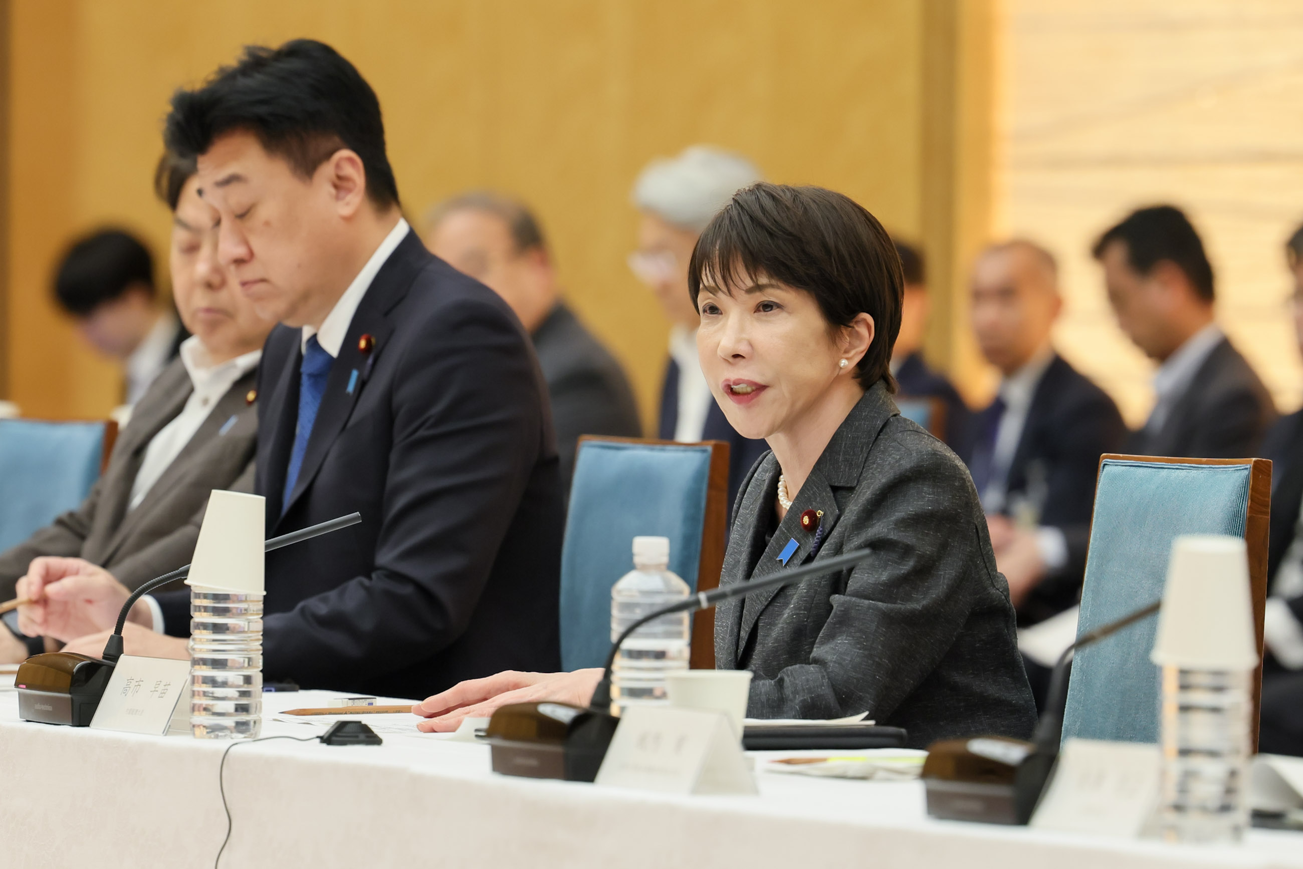 高市首相总结会议1