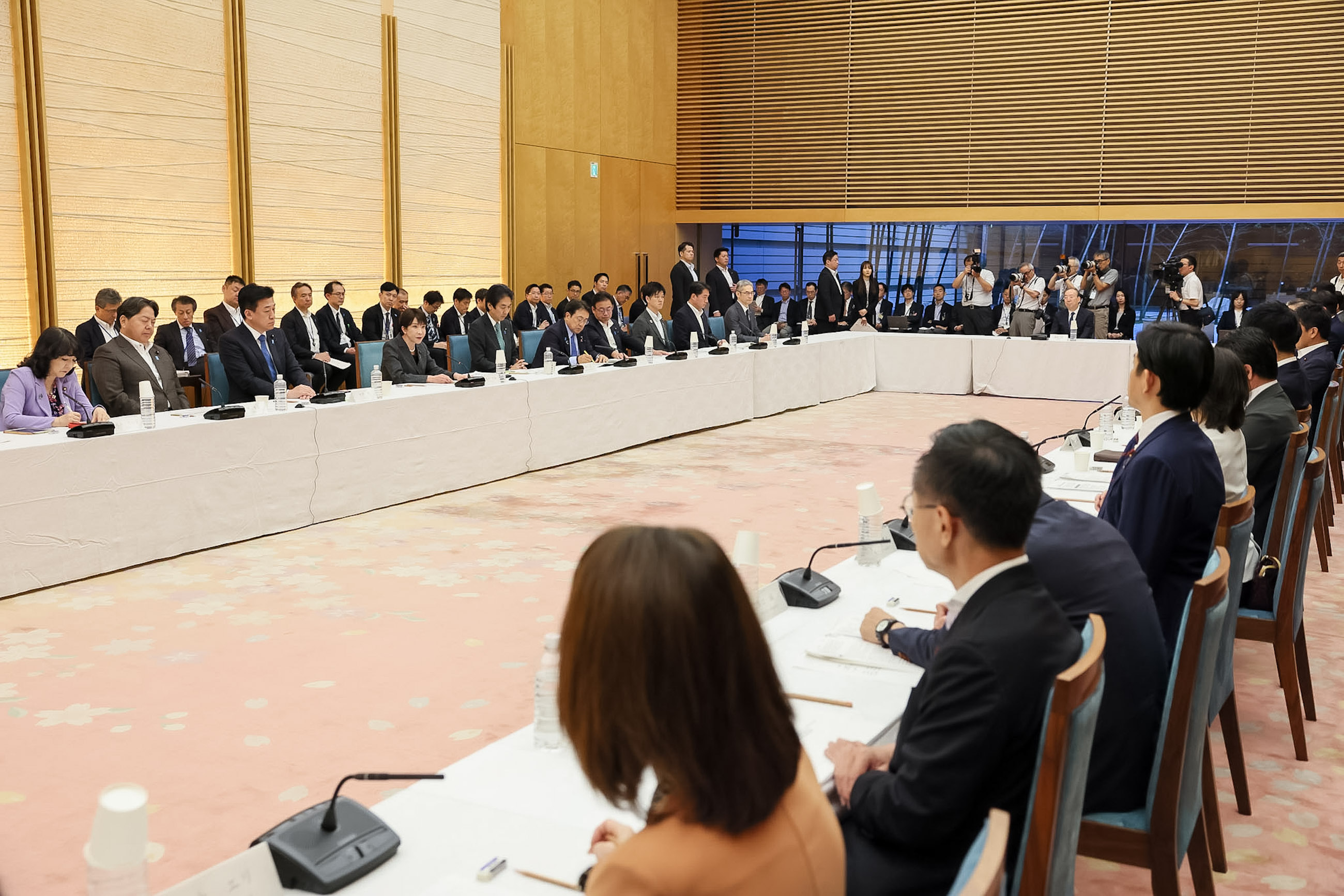 高市首相总结会议5