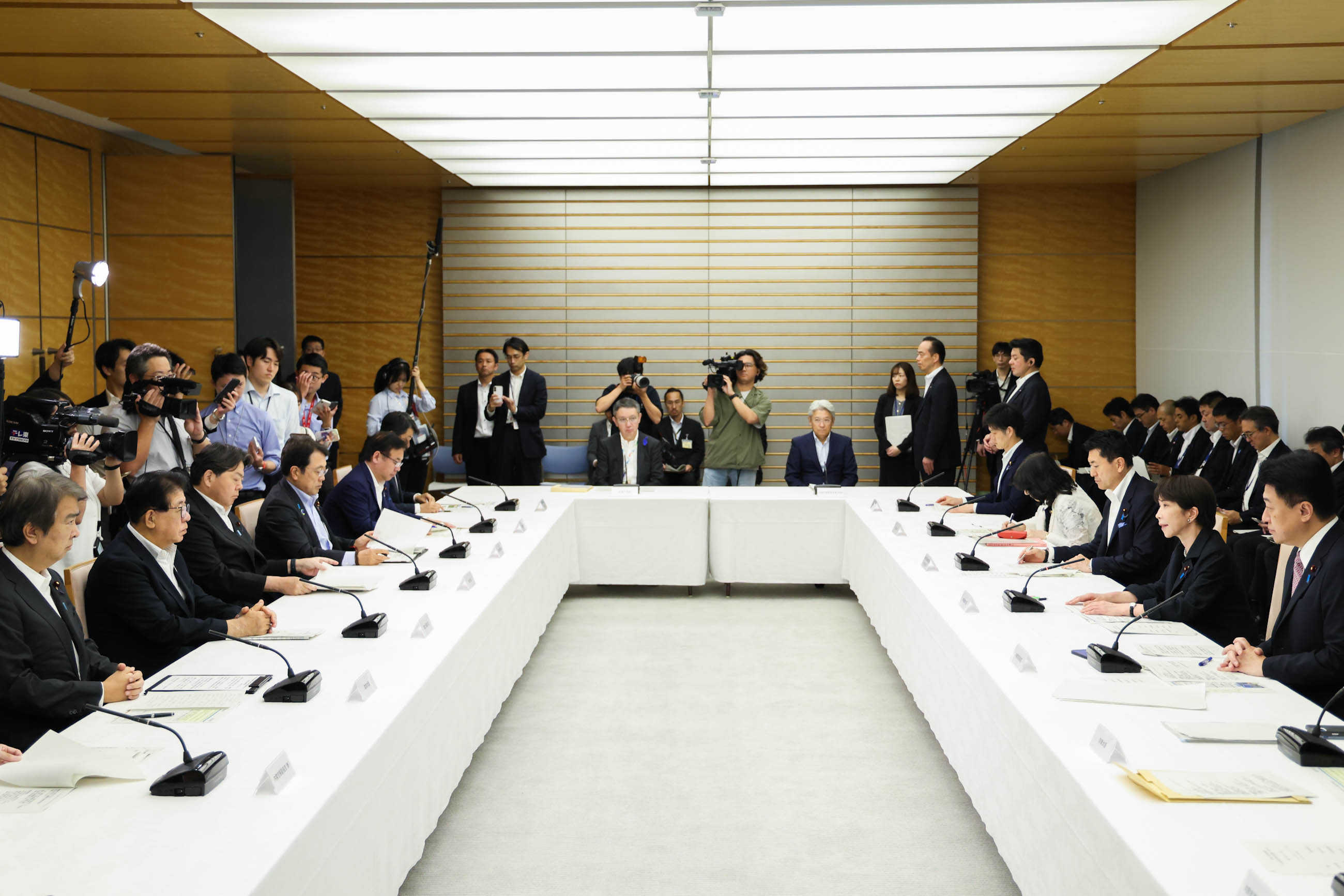 高市首相总结会议3