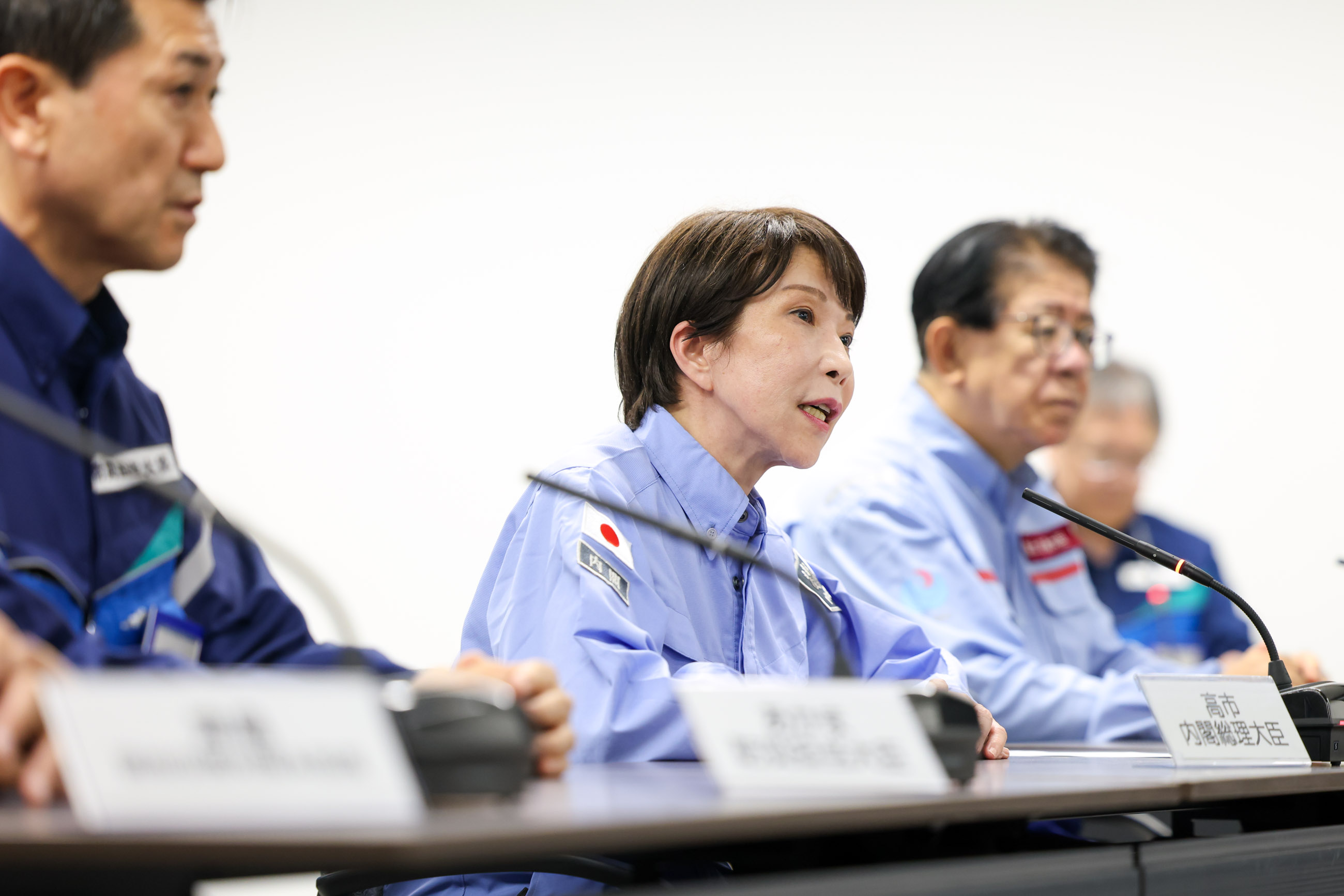 高市首相与木村熊本县知事交换意见 2