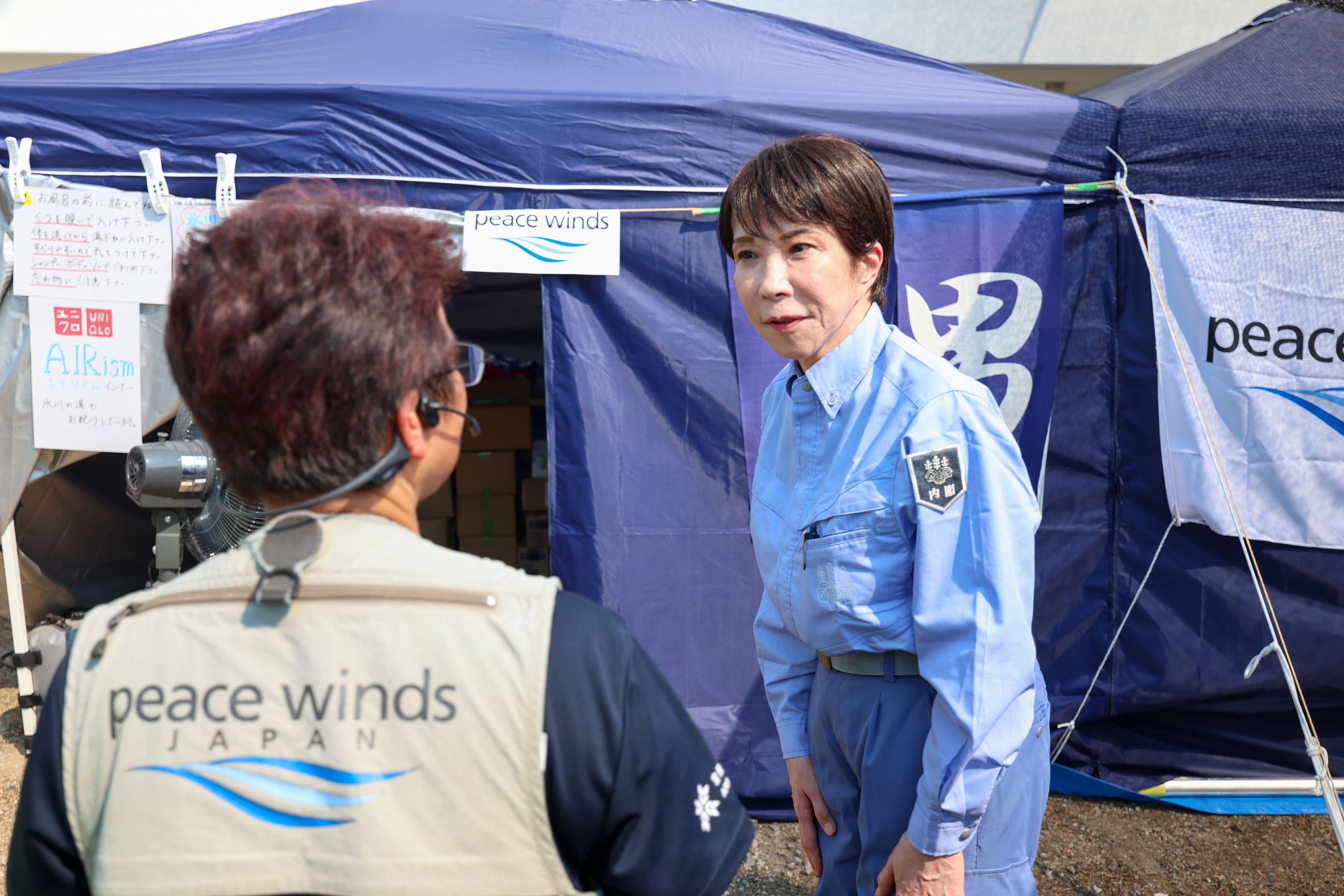 高市首相视察冰川町避难所 2