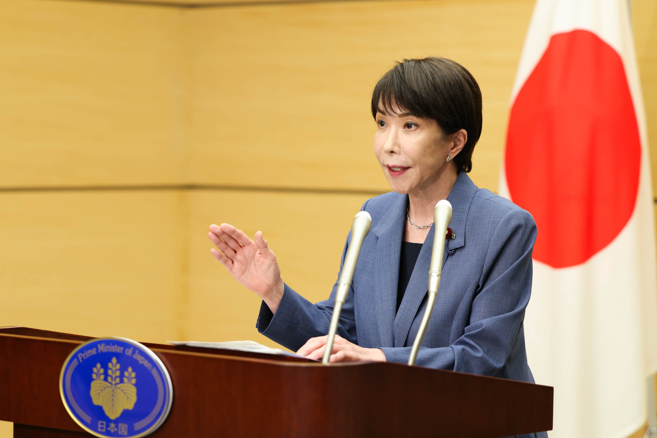 高市首相举行记者会3