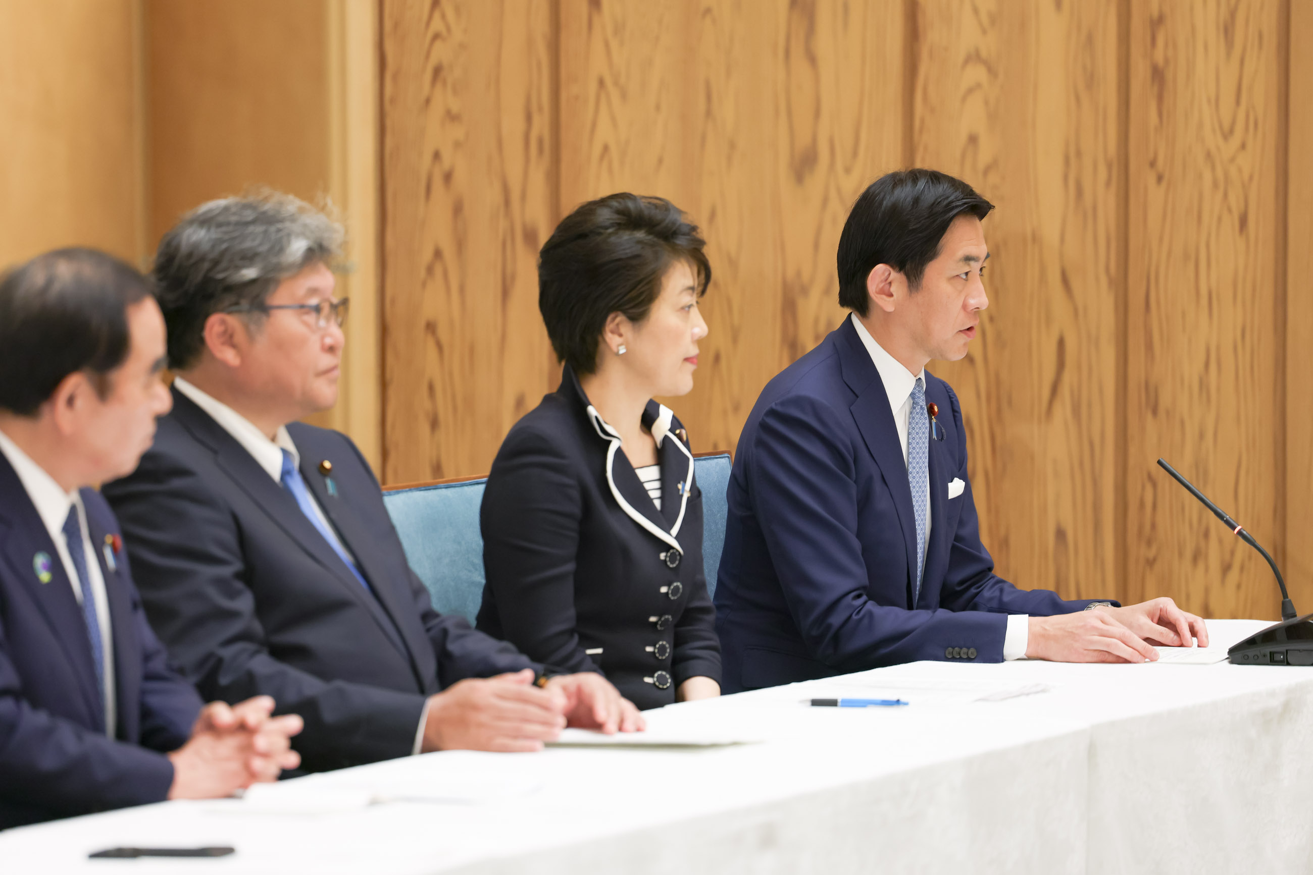 高市首相接受建议书5