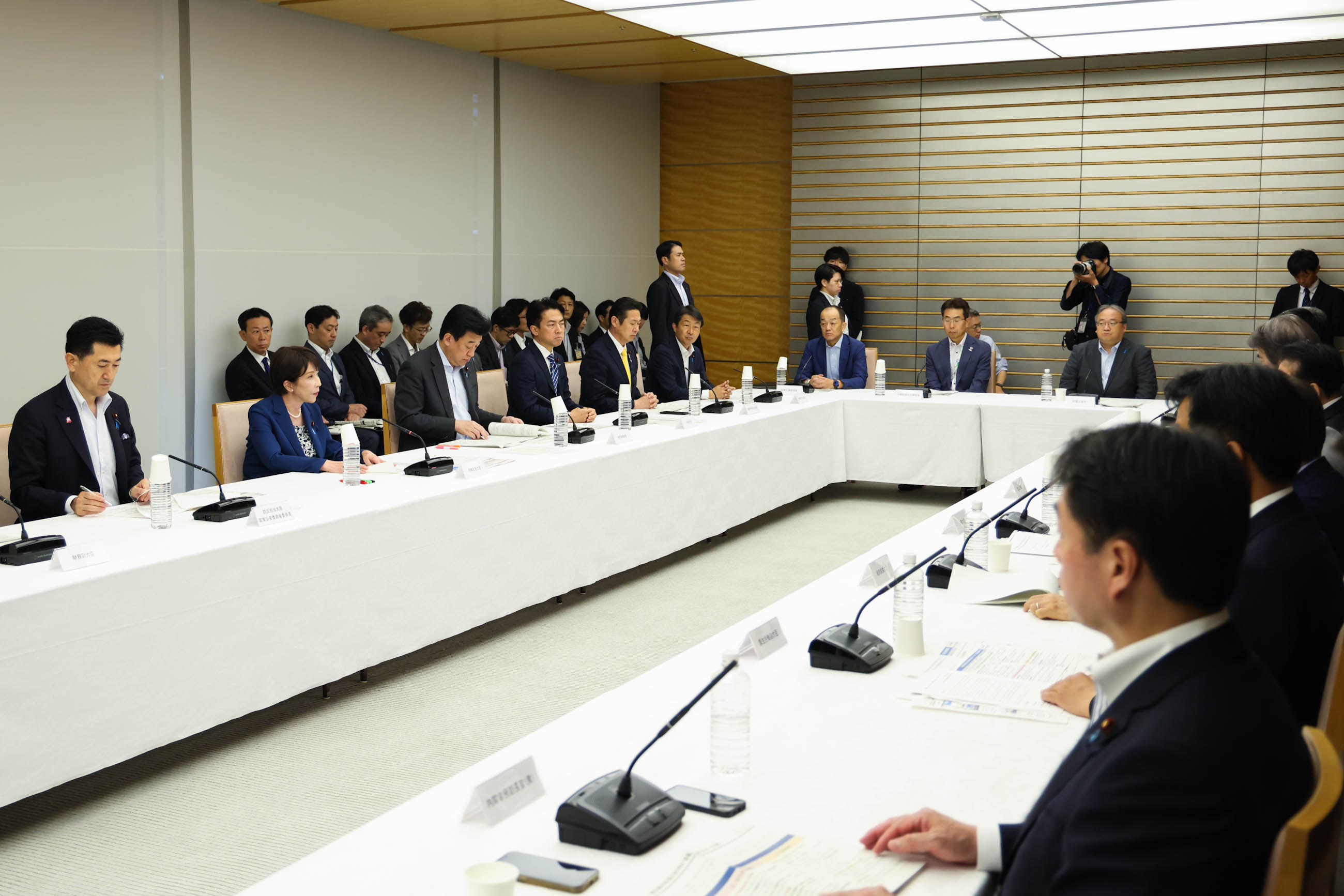 高市首相总结会议5