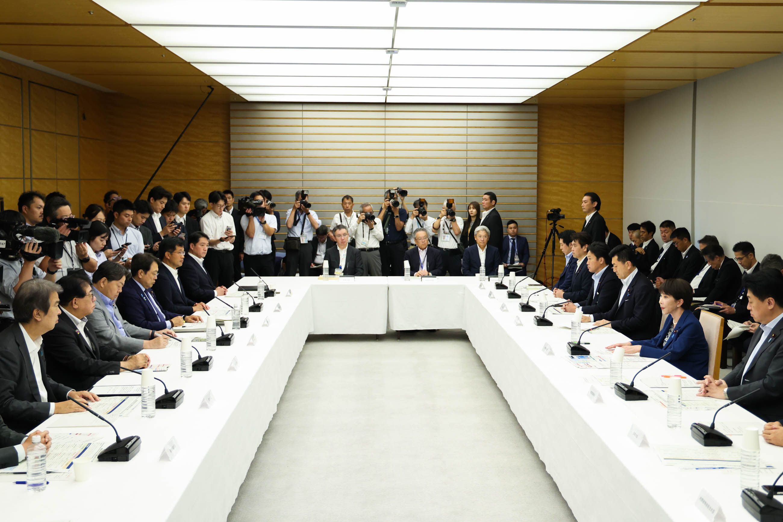 高市首相总结会议6
