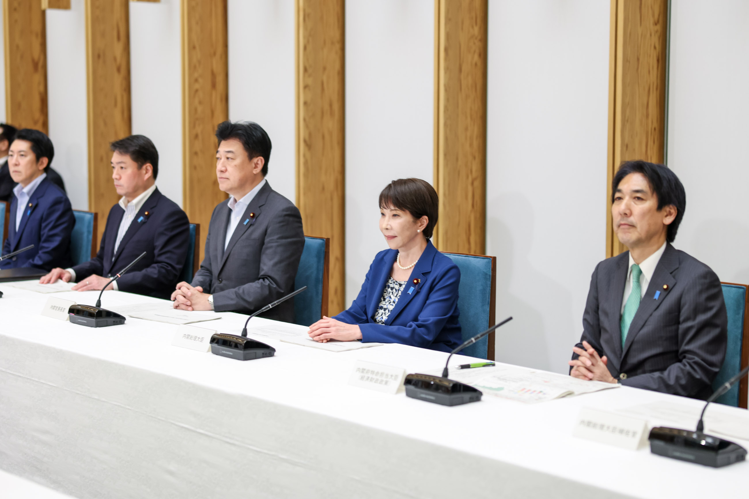 高市首相出席会议1
