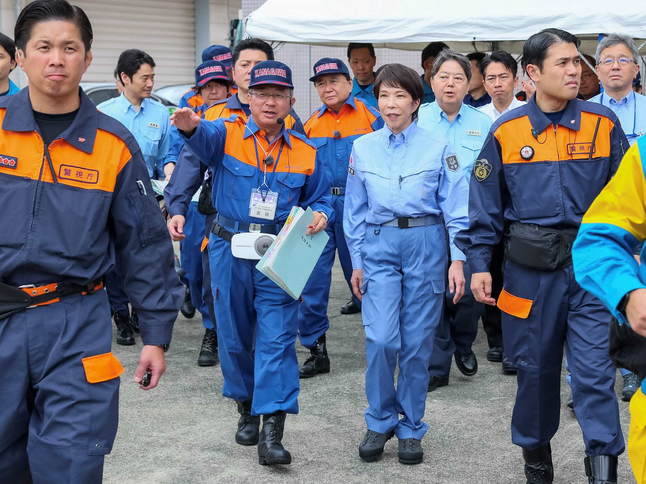 高市首相视察救援训练1