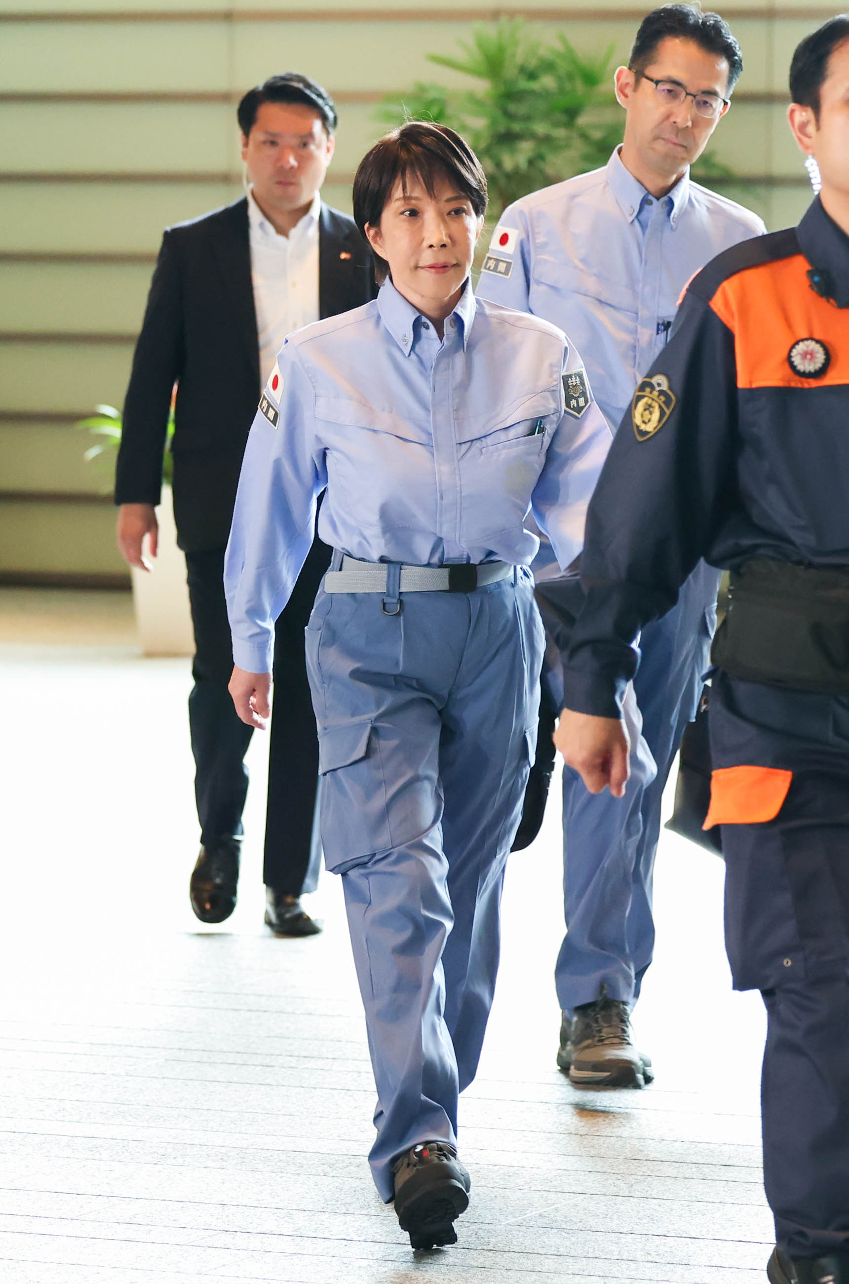高市首相步行集合3
