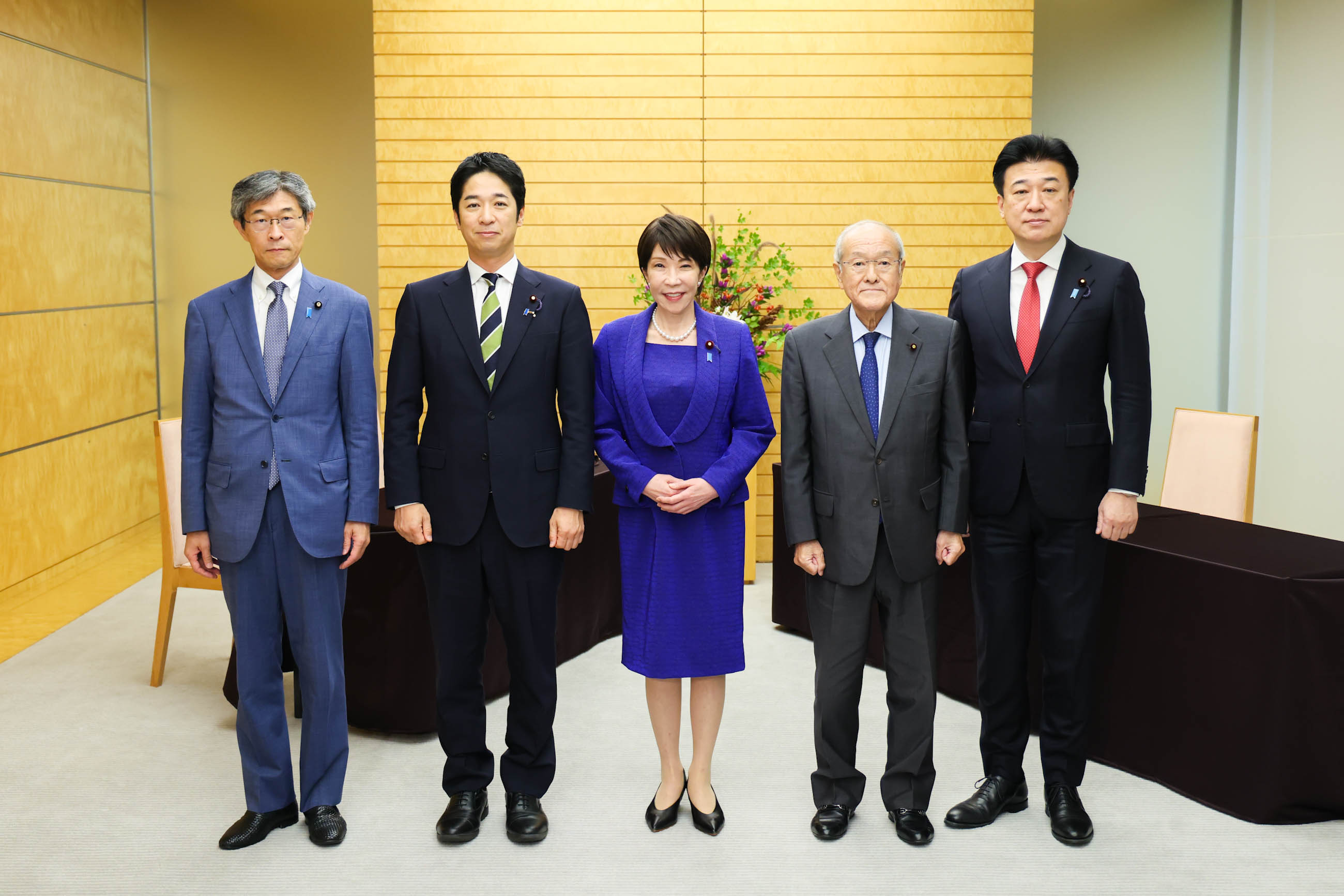 执政党党首会谈