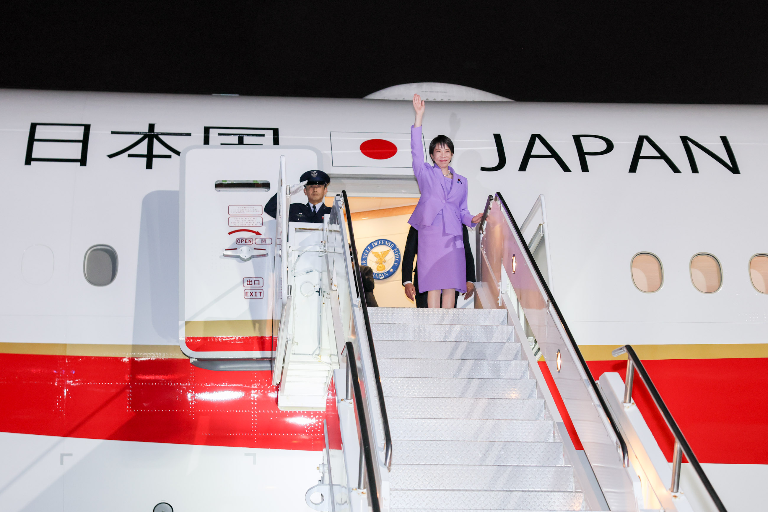 高市首相抵达美国1
