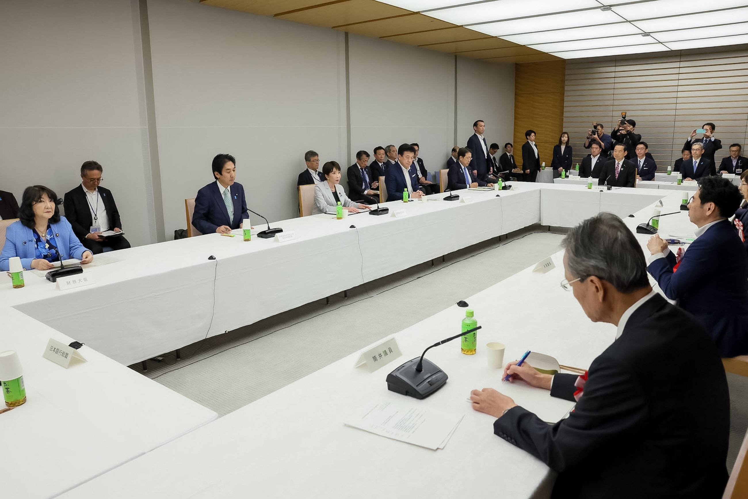 高市首相总结会议3