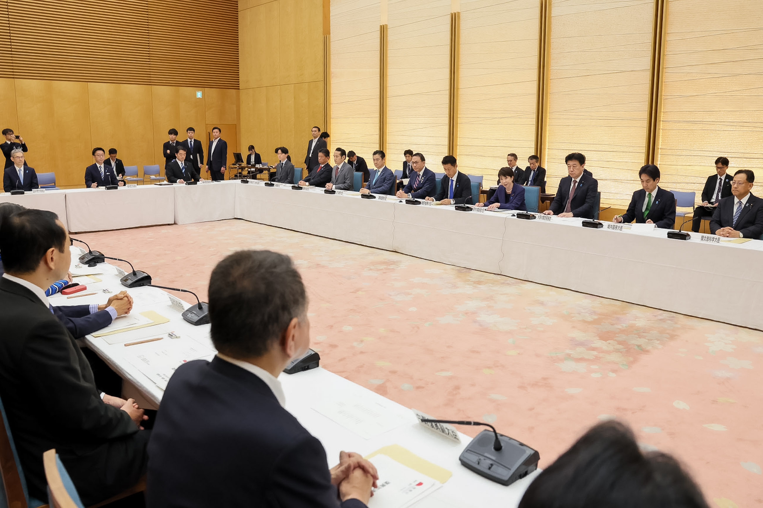 高市首相总结会议3