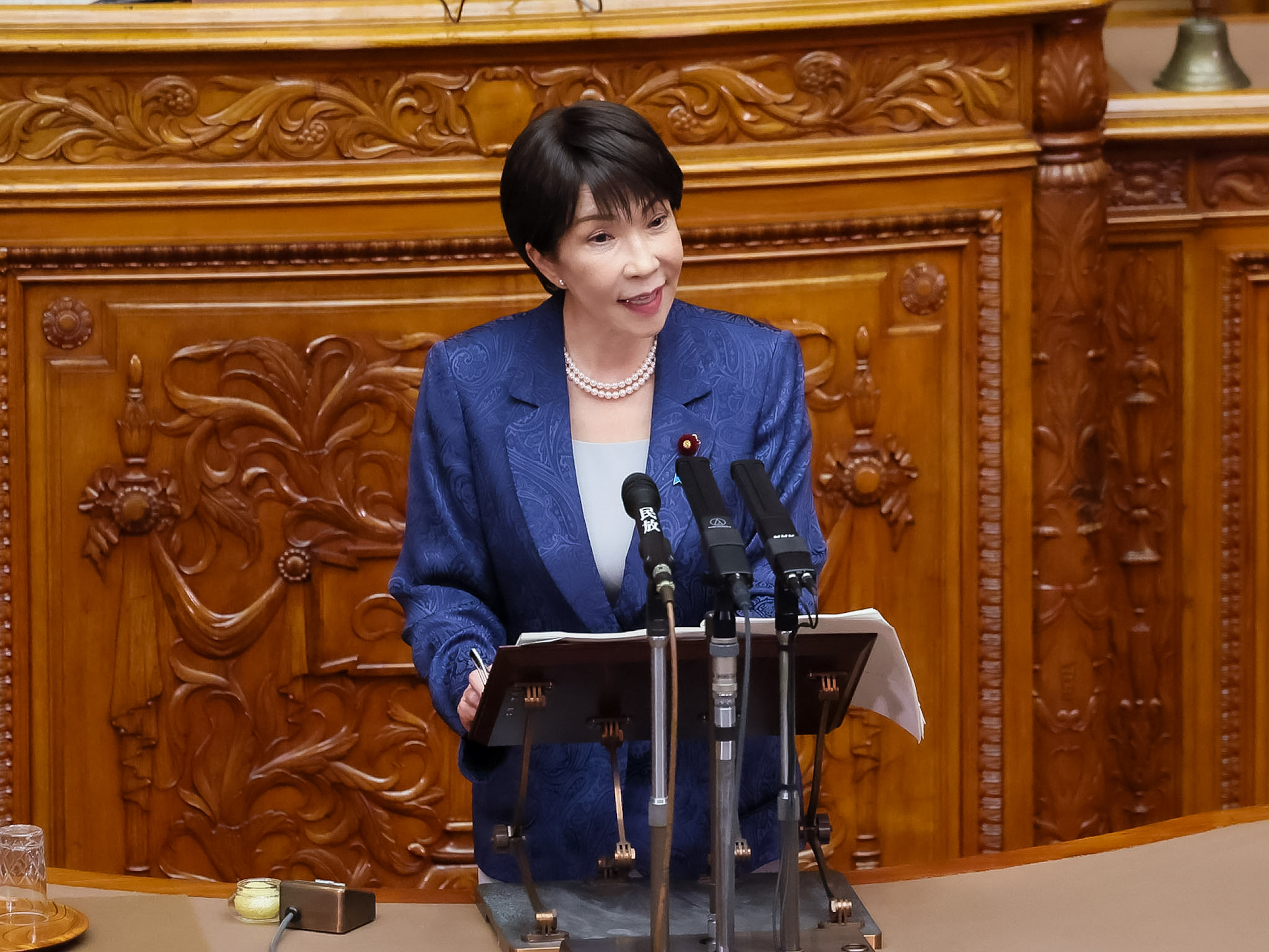高市首相在参议院全体会议上发表施政方针演说4